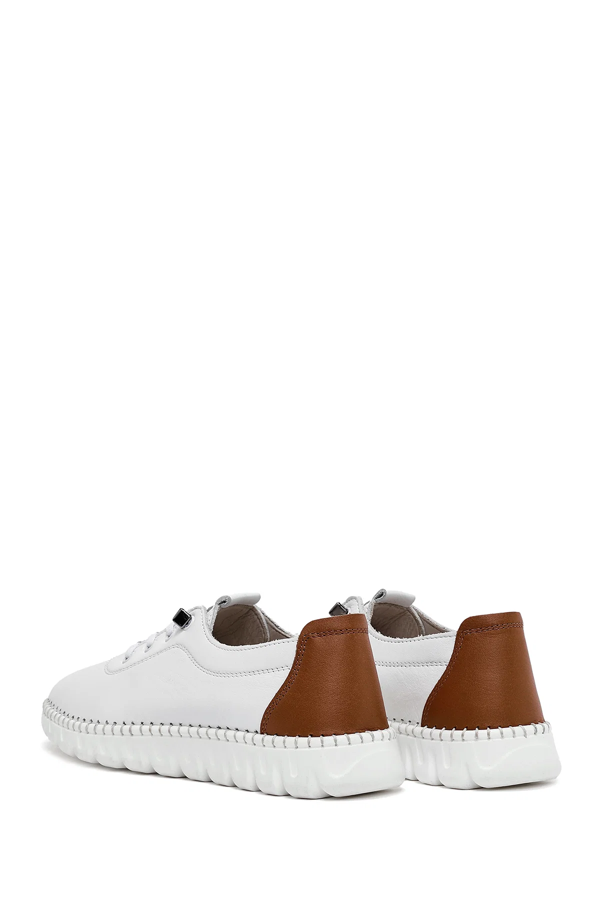 Kadın Beyaz Bağcıklı Deri Sneaker - Image 5