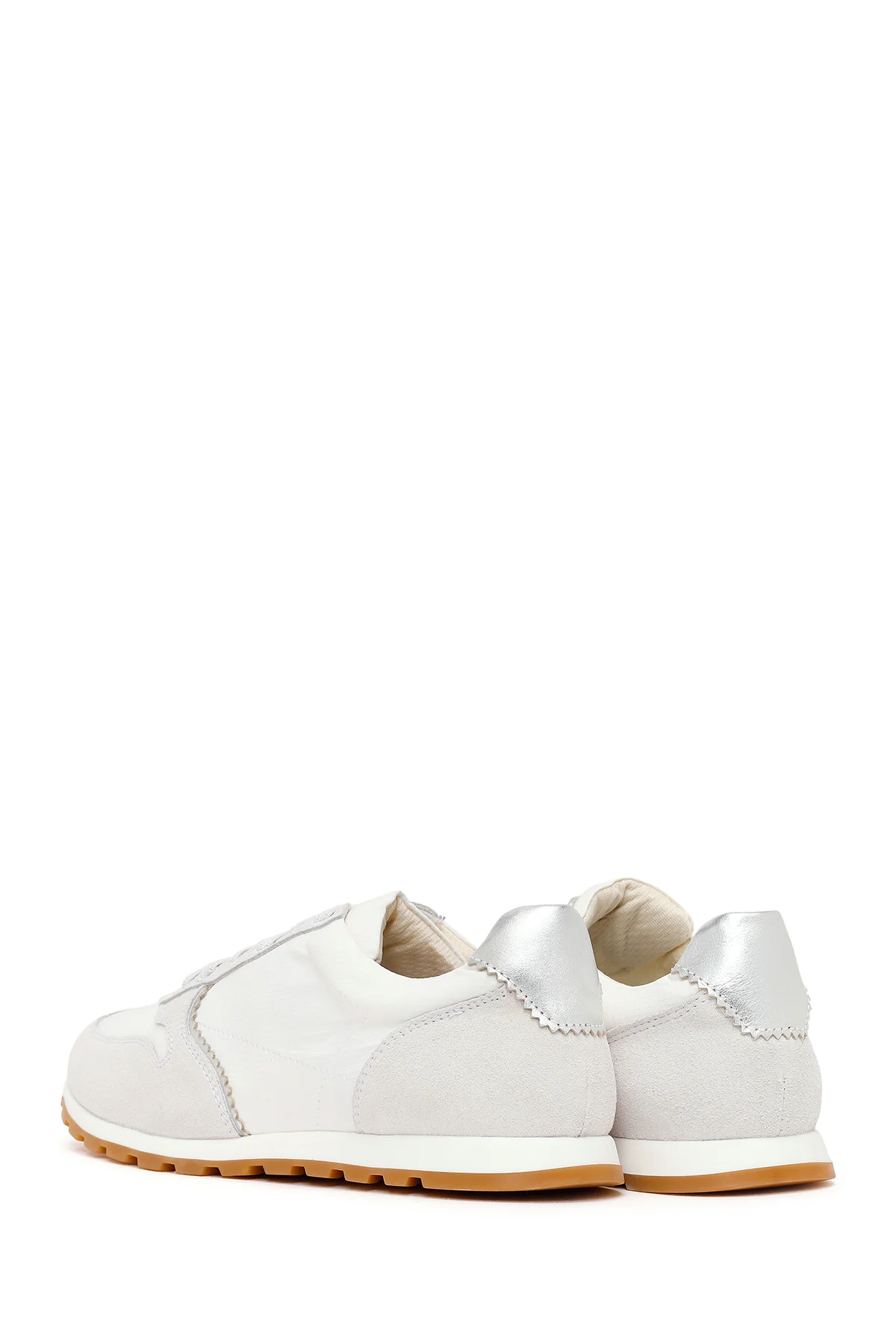 Kadın Beyaz Bağcıklı Deri Sneaker - Image 6