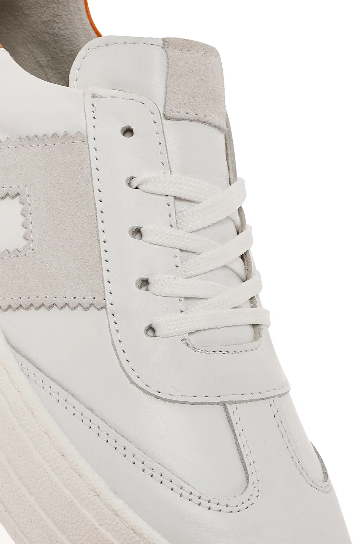 Kadın Beyaz Bağcıklı Kalın Tabanlı Deri Sneaker - Image 10