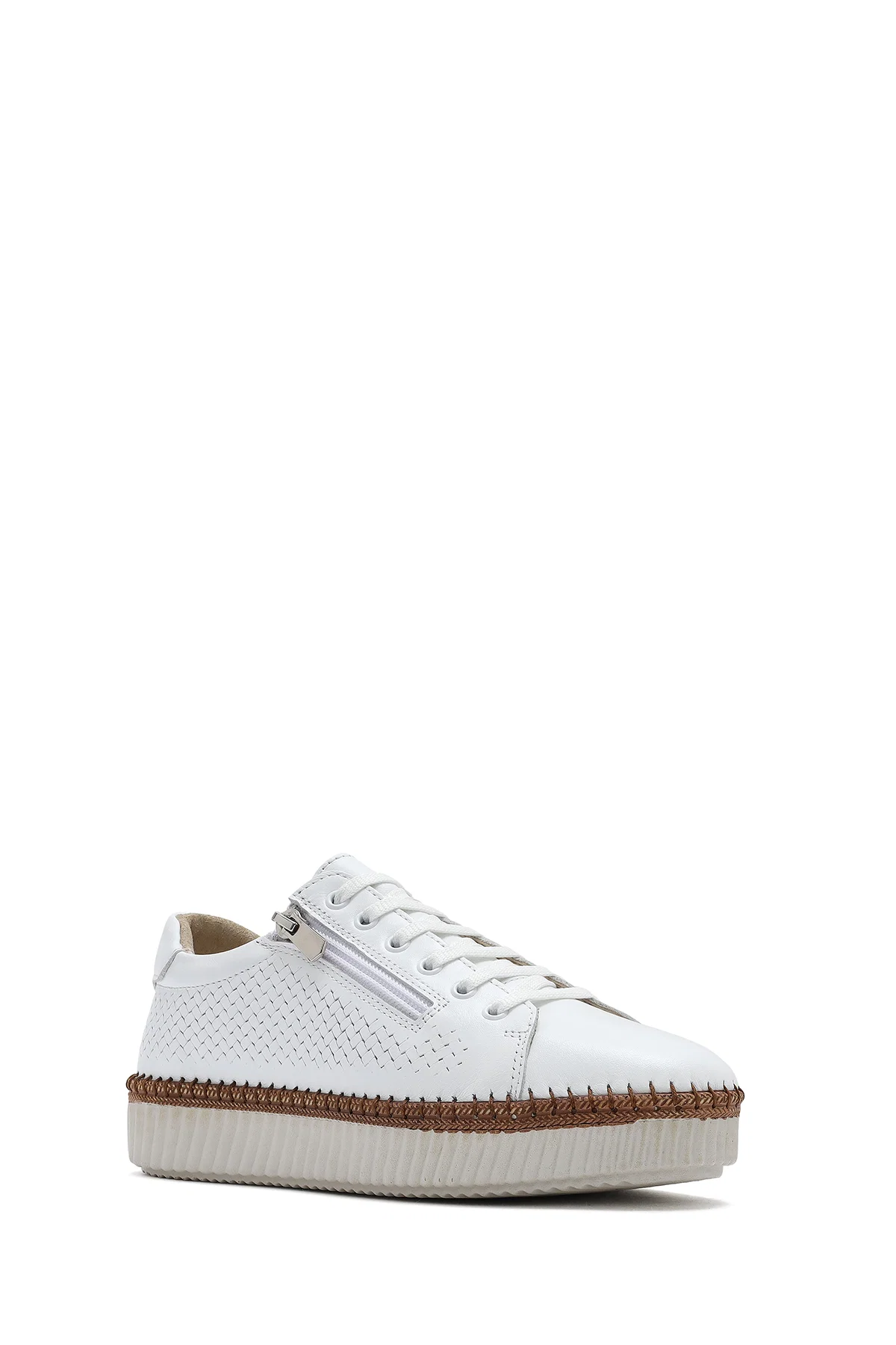 Kadın Beyaz Bağcıklı Kalın Tabanlı Deri Sneaker - Image 6