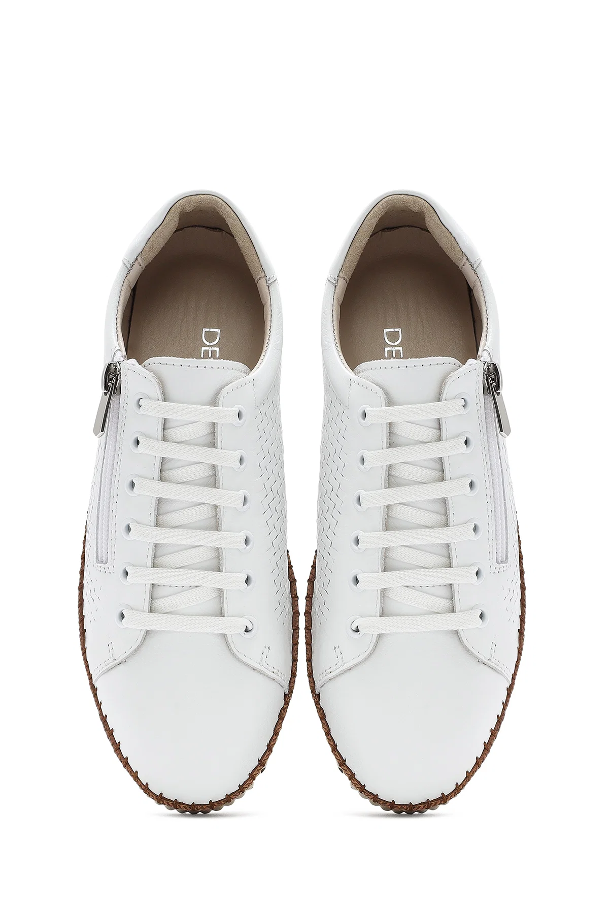 Kadın Beyaz Bağcıklı Kalın Tabanlı Deri Sneaker - Image 7