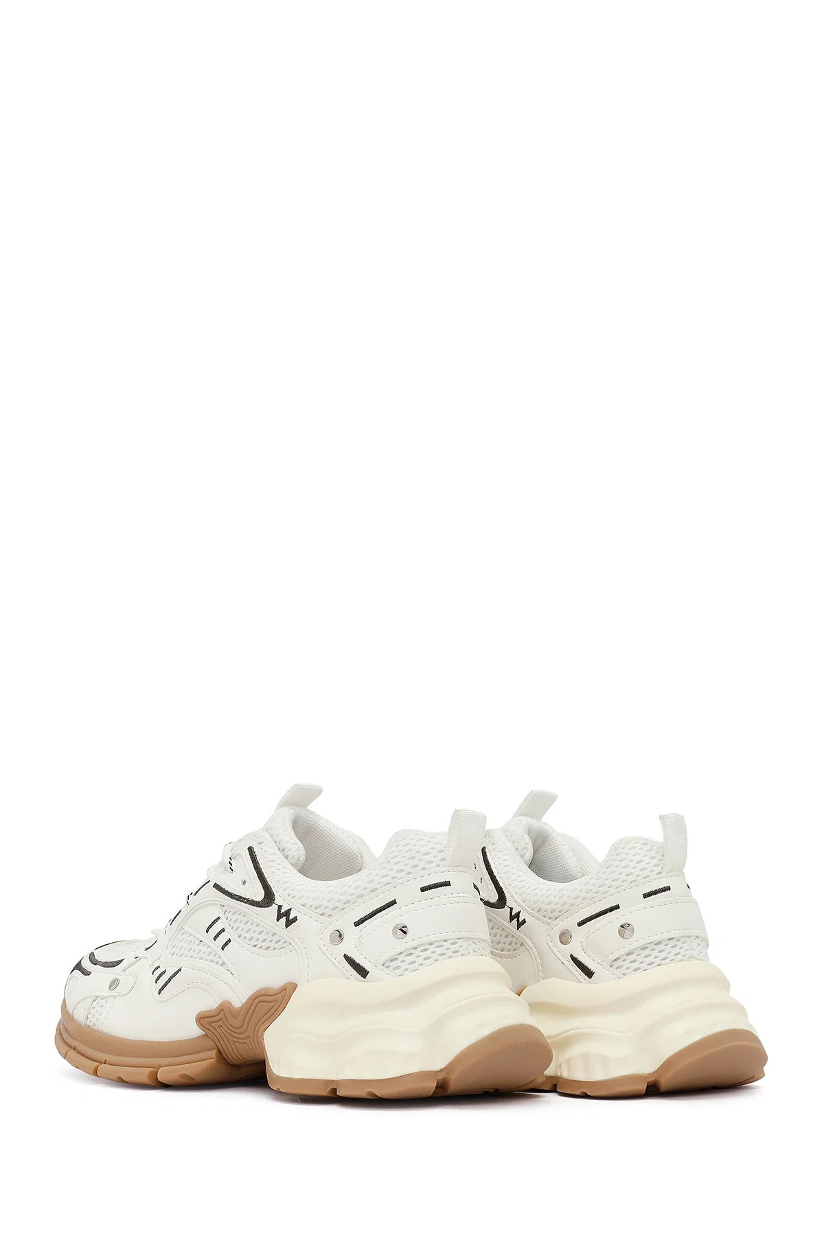 Kadın Beyaz Bağcıklı Kalın Tabanlı Sneaker - Image 7
