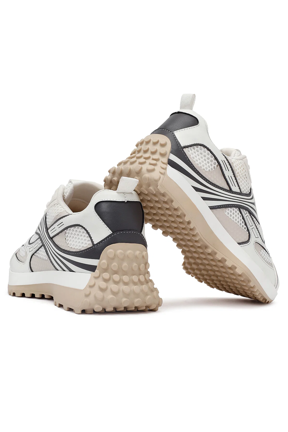 Kadın Beyaz Bağcıklı Kalın Tabanlı Sneaker - Image 10