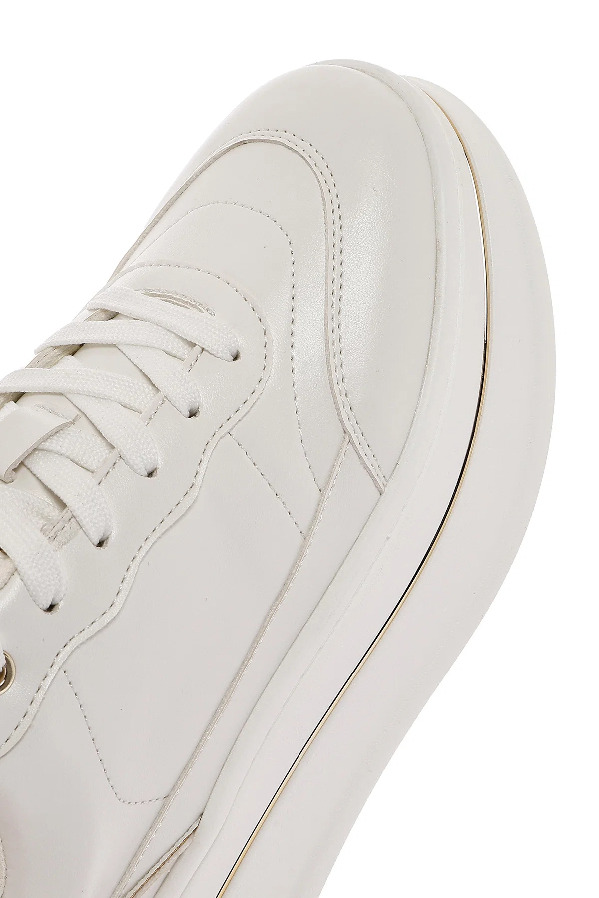 Kadın Beyaz Bağcıklı Kalın Tabanlı Sneaker - Image 10