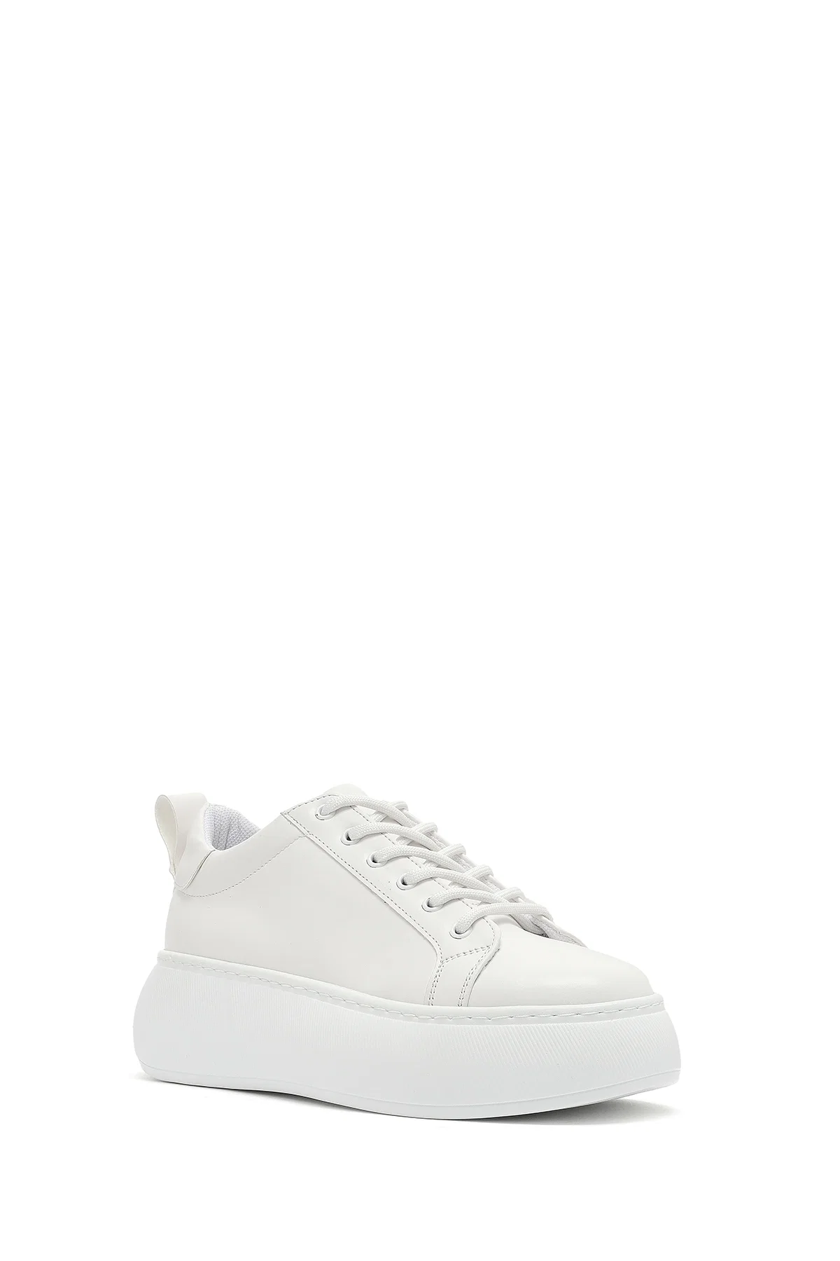 Kadın Beyaz Bağcıklı Kalın Tabanlı Sneaker - Image 6