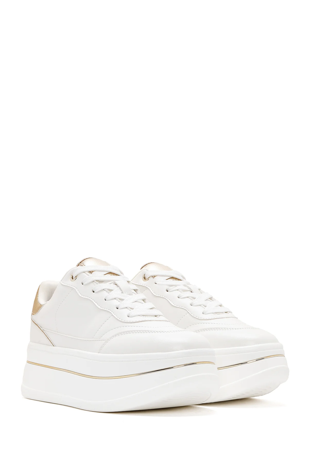 Kadın Beyaz Bağcıklı Kalın Tabanlı Sneaker - Image 2
