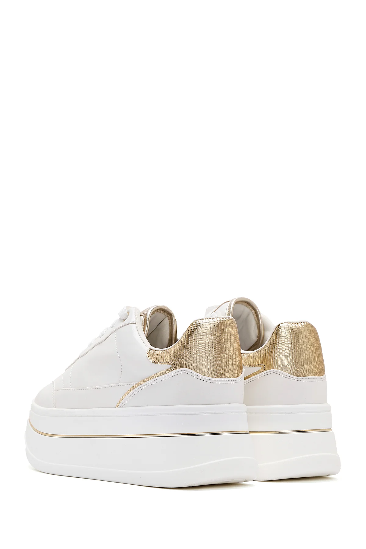 Kadın Beyaz Bağcıklı Kalın Tabanlı Sneaker - Image 6