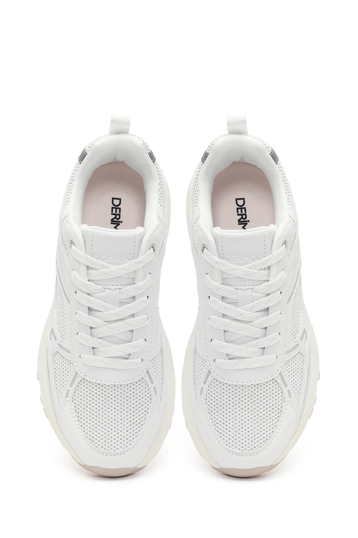 Kadın Beyaz Bağcıklı Kalın Tabanlı Sneaker - Image 4