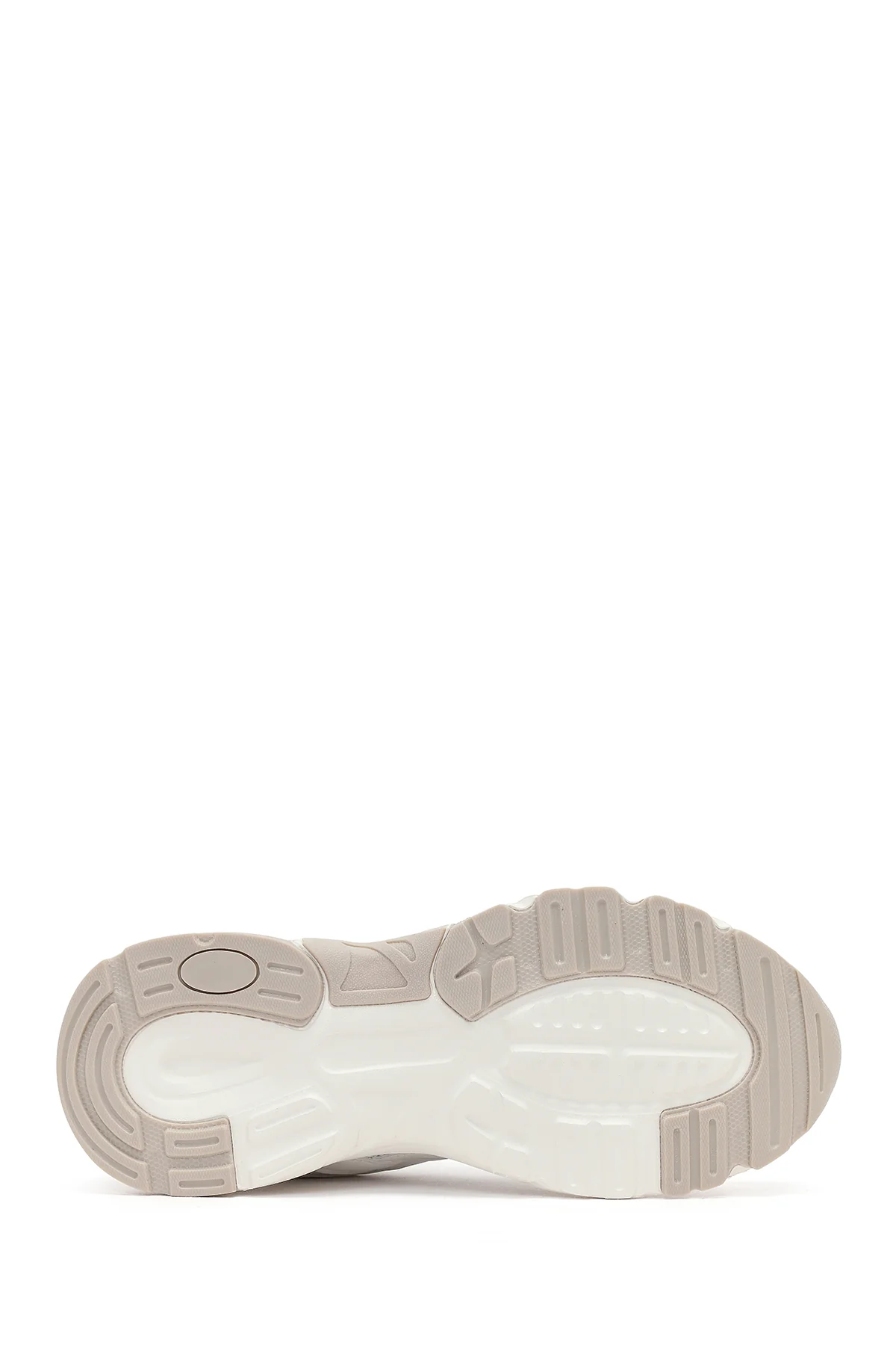 Kadın Beyaz Bağcıklı Kalın Tabanlı Sneaker - Image 5