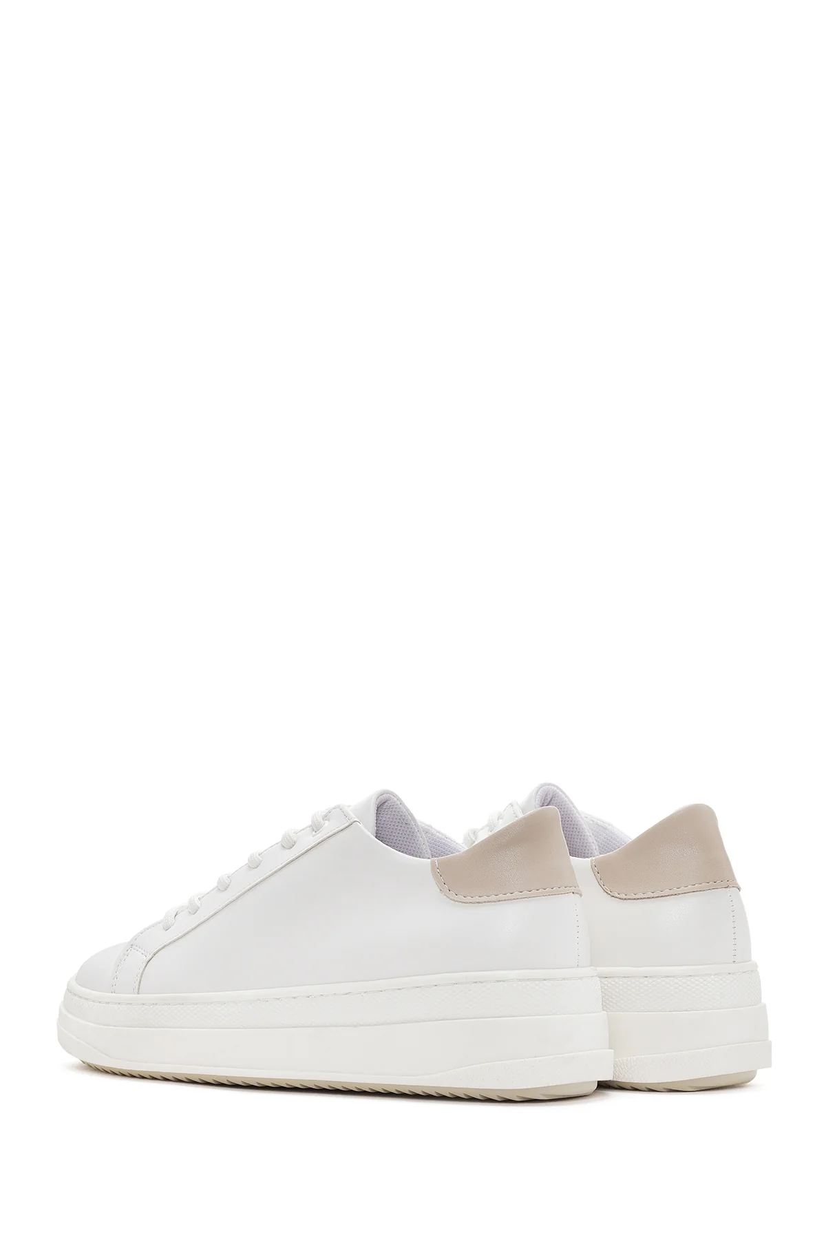 Kadın Beyaz Bağcıklı Kalın Topuklu Sneaker - Image 5