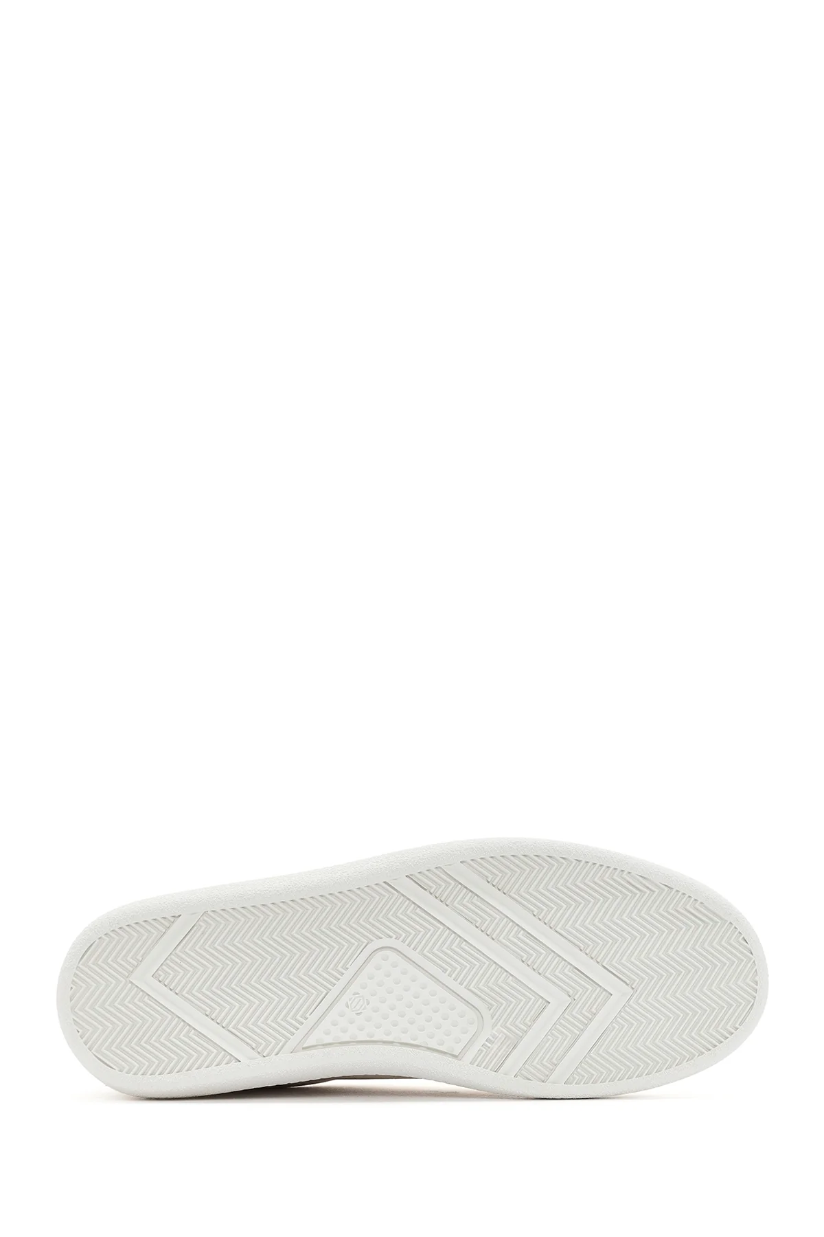 Kadın Beyaz Bağcıklı Sneaker - Image 4