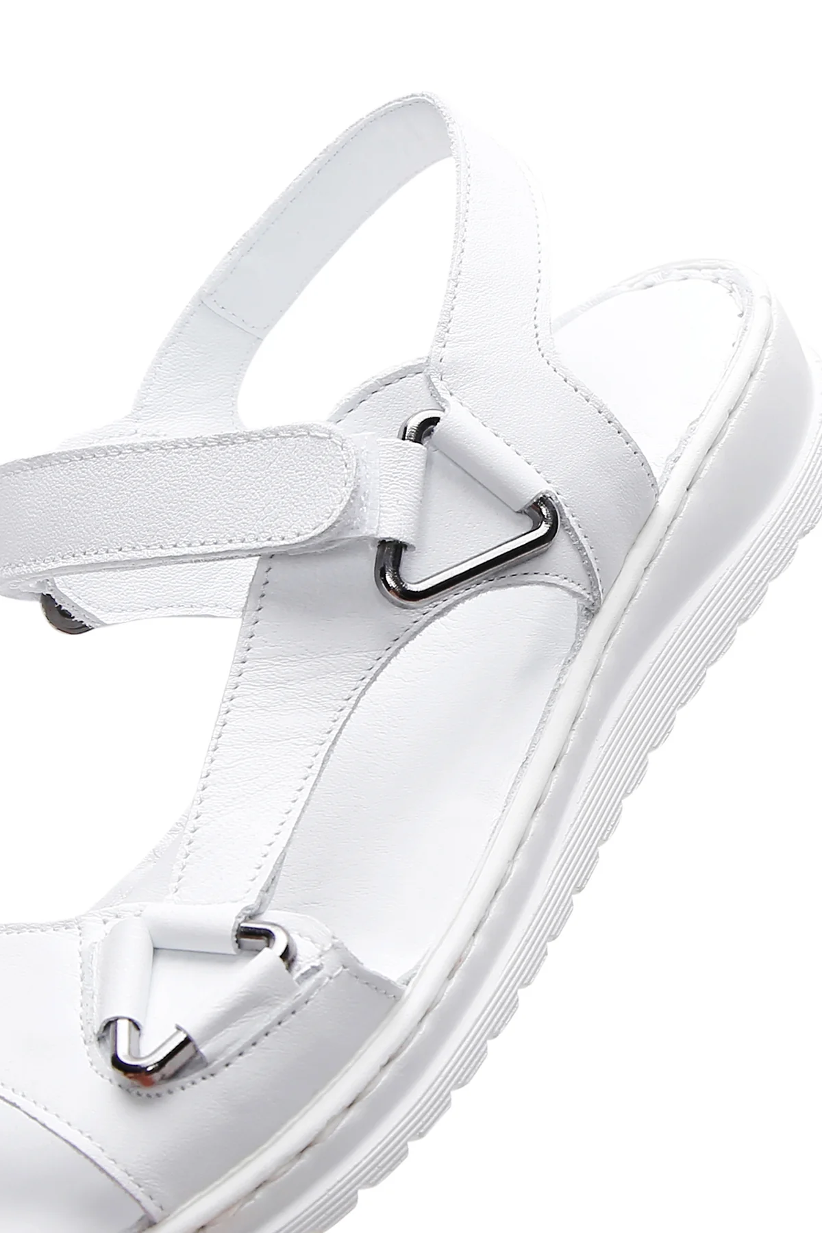 Kadın Beyaz Bilekten Bantlı Deri Comfort Sandalet - Image 7