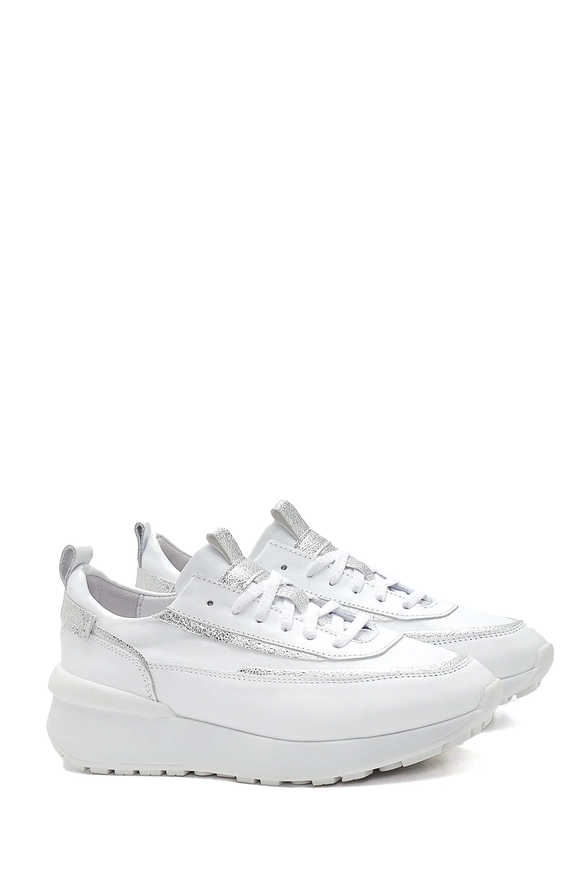 Kadın Beyaz Kalın Tabanlı Deri Sneaker - Image 3