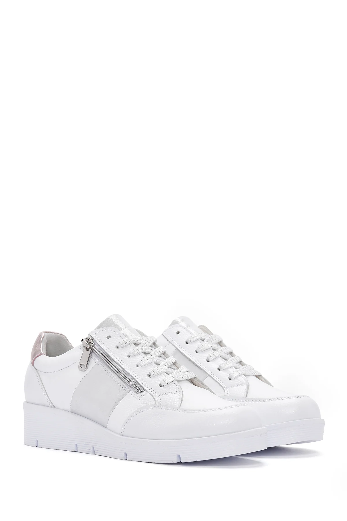 Kadın Beyaz Kalın Tabanlı Deri Sneaker - Image 3