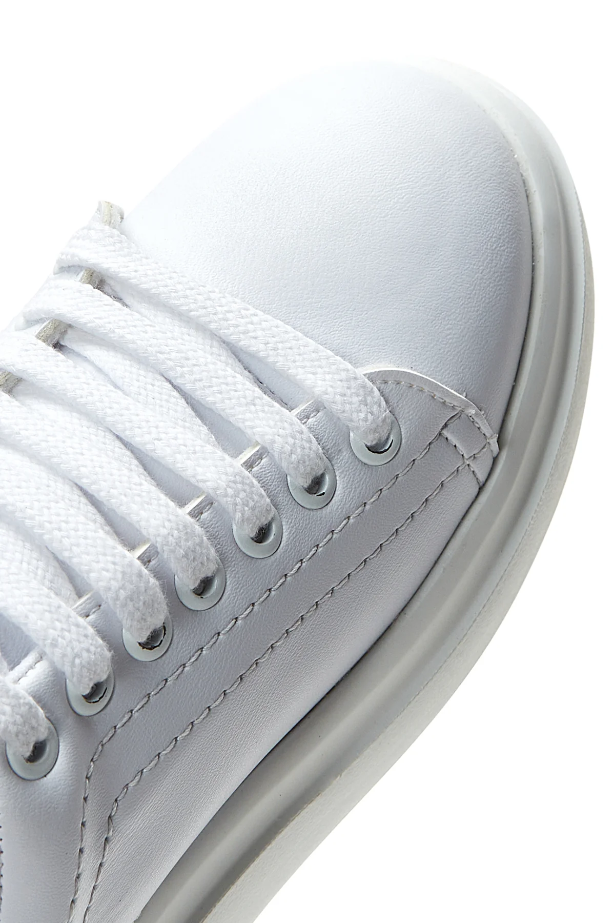 Kadın Beyaz Kalın Tabanlı Sneaker - Image 8
