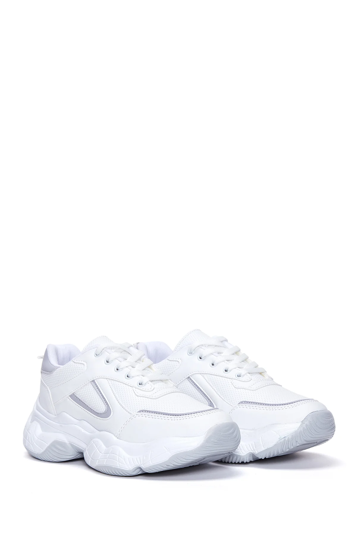 Kadın Beyaz Kalın Tabanlı Sneaker - Image 3