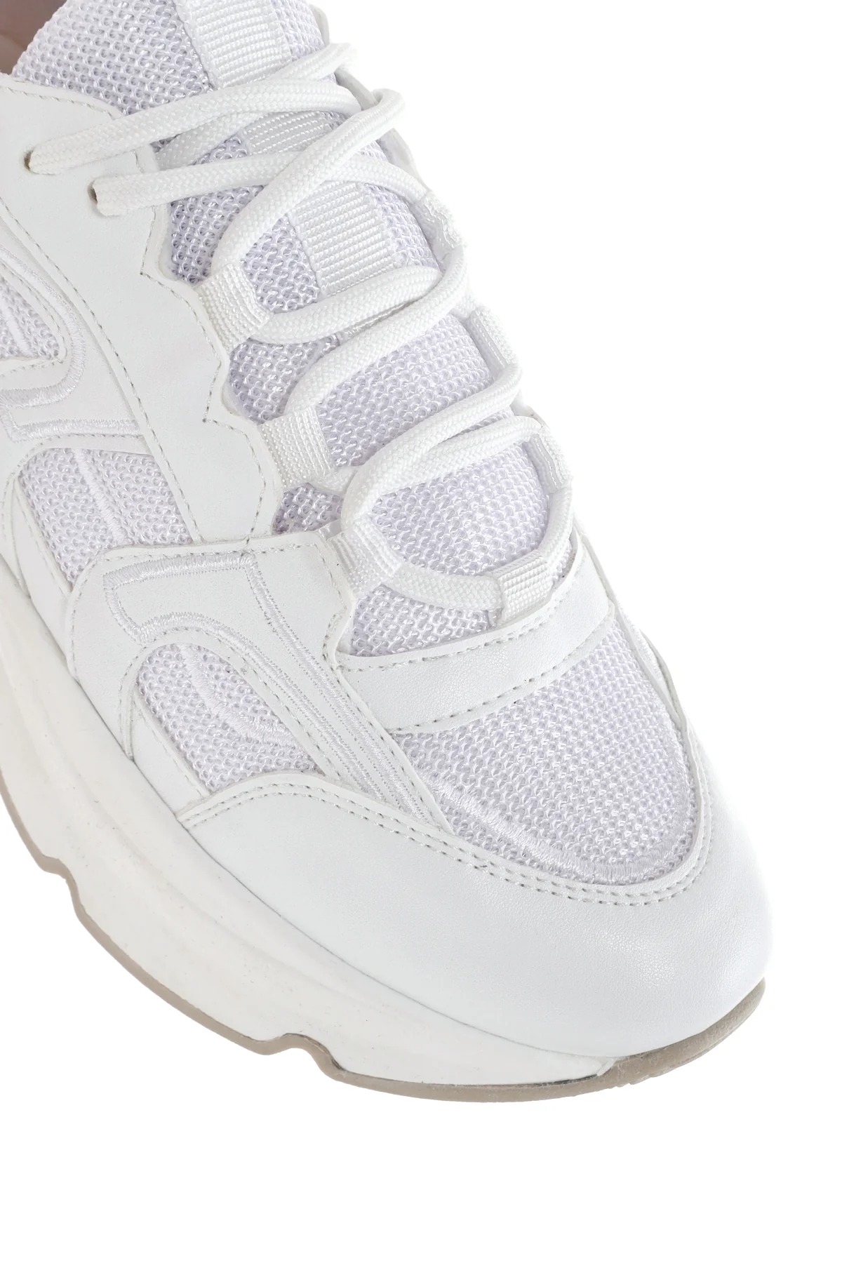 Kadın Beyaz Kalın Tabanlı Sneaker - Image 9