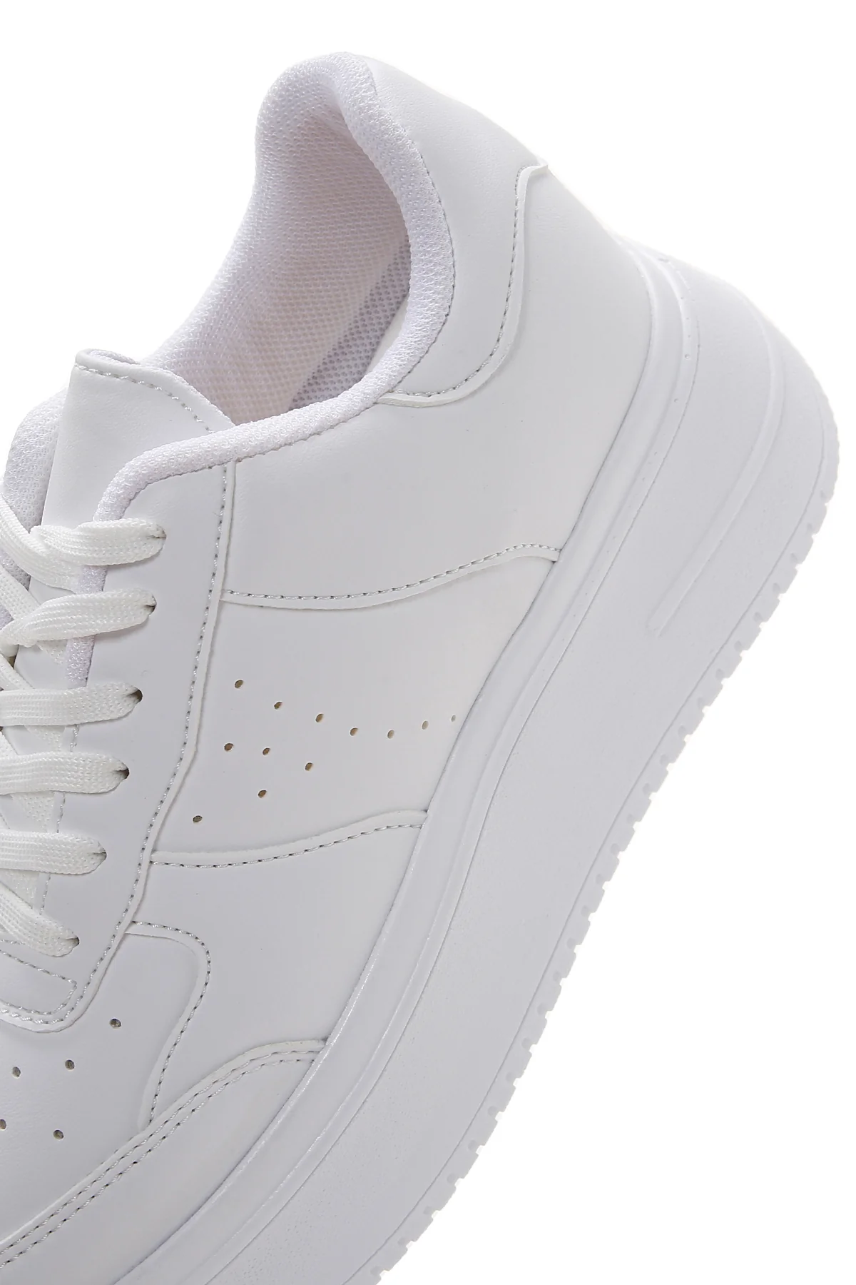Kadın Beyaz Kalın Tabanlı Sneaker - Image 8