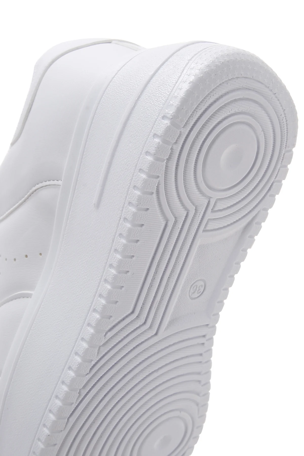 Kadın Beyaz Kalın Tabanlı Sneaker - Image 9