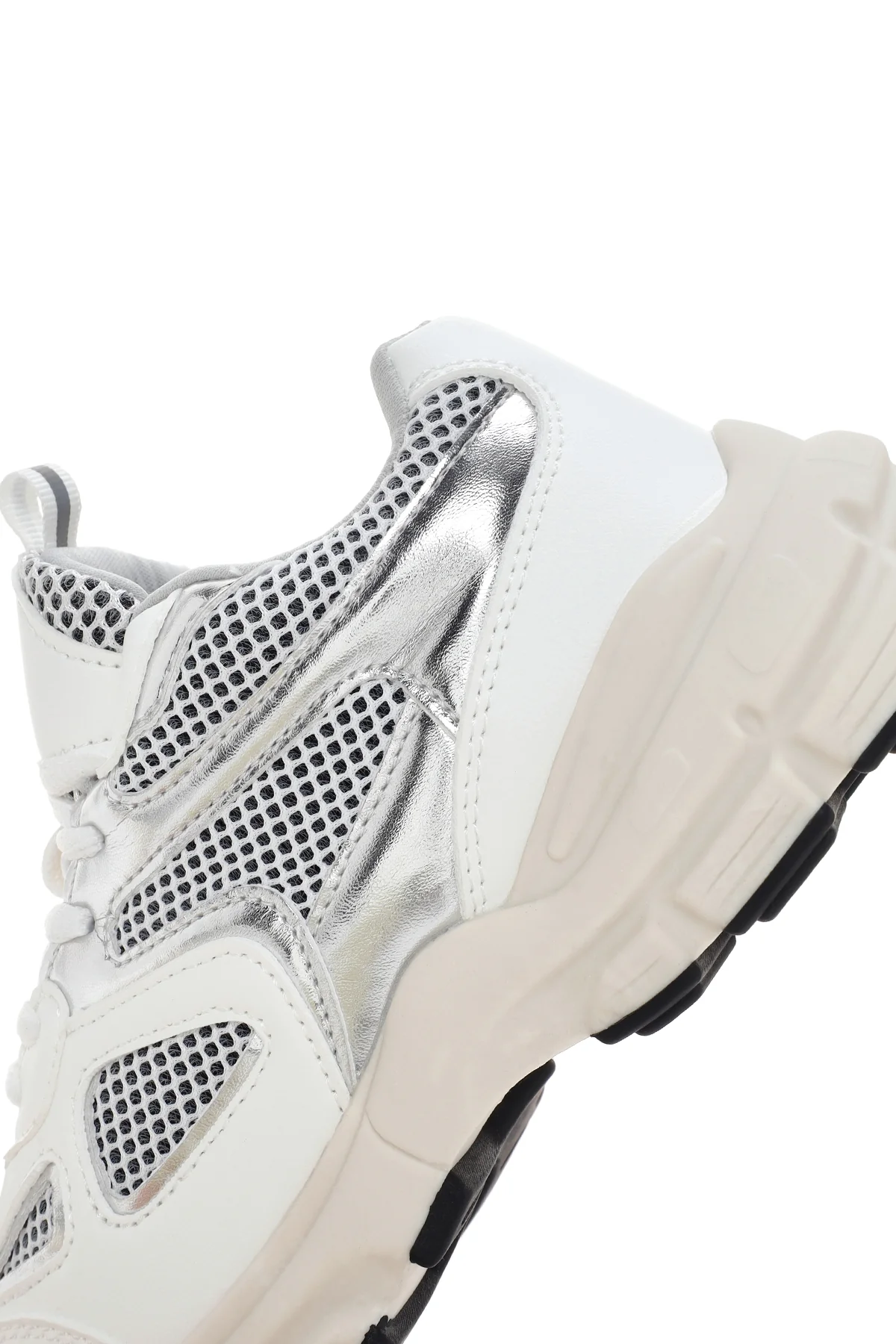 Kadın Beyaz Kalın Tabanlı Sneaker - Image 7