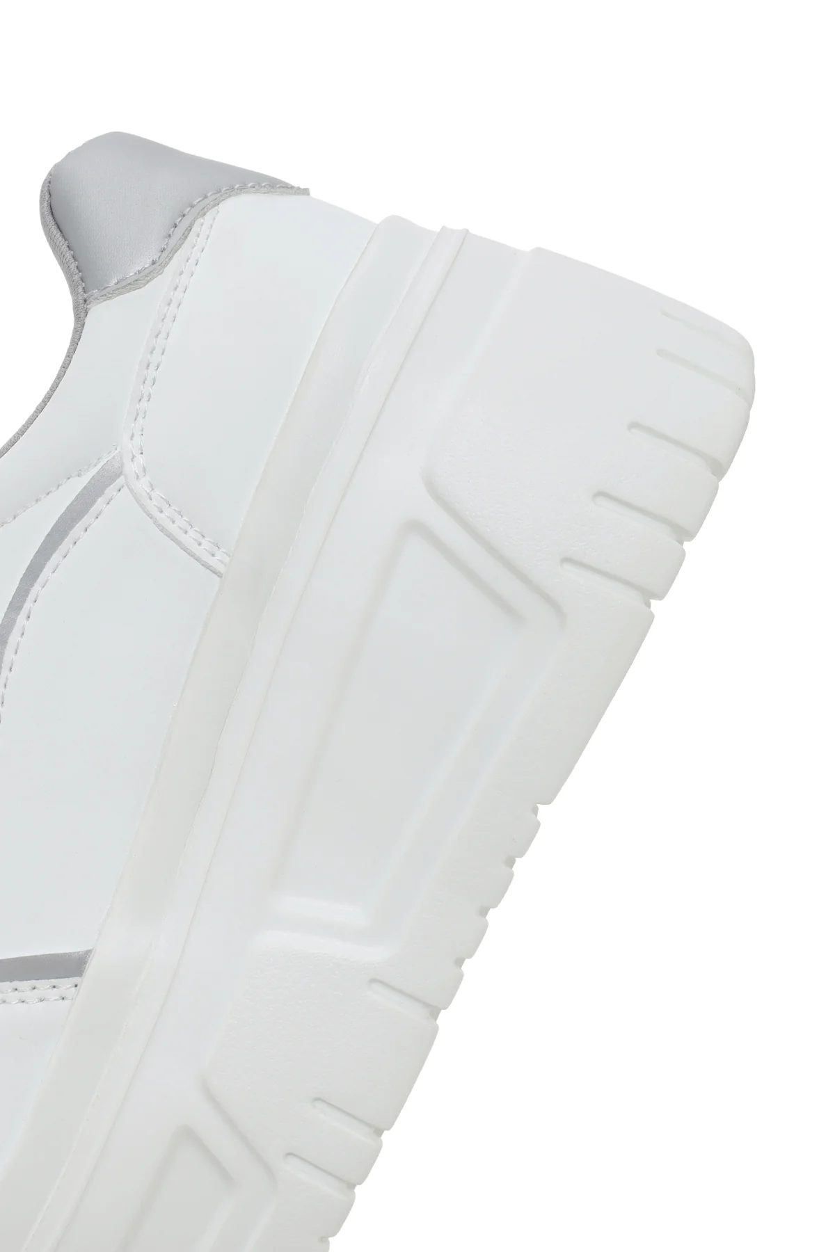 Kadın Beyaz Kalın Tabanlı Sneaker - Image 7