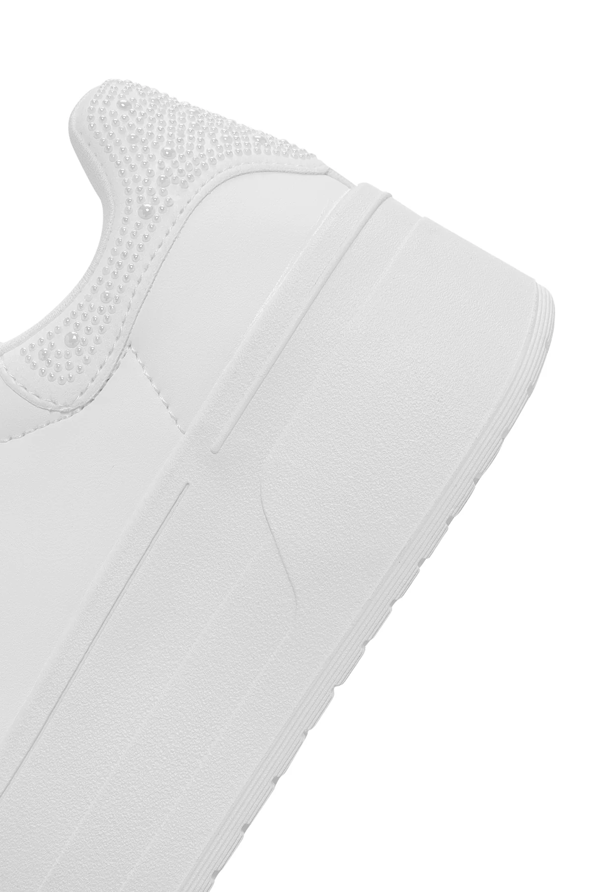 Kadın Beyaz Kalın Tabanlı Sneaker - Image 7