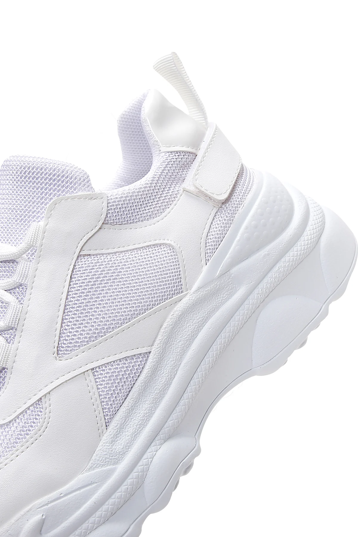 Kadın Beyaz Kalın Tabanlı Sneaker - Image 8