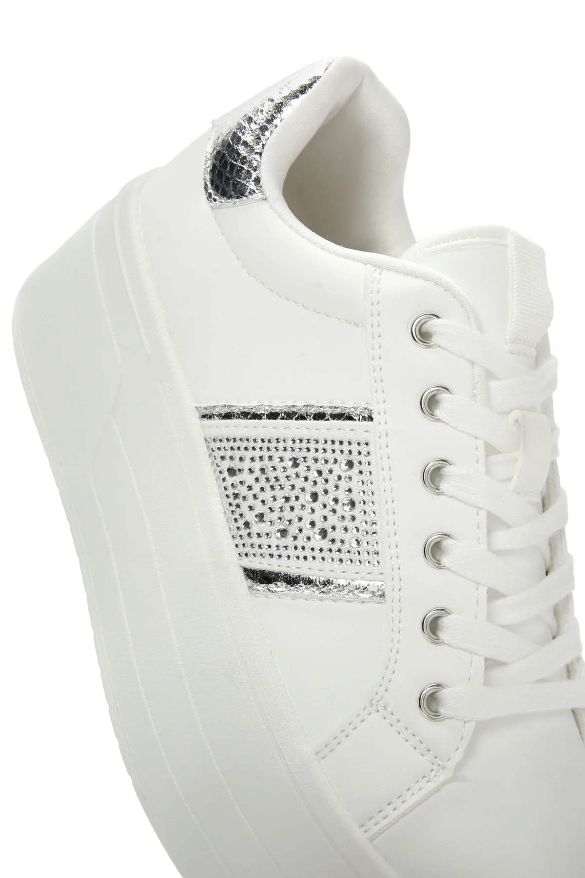 Kadın Beyaz Kalın Tabanlı Taşlı Sneaker - Image 11