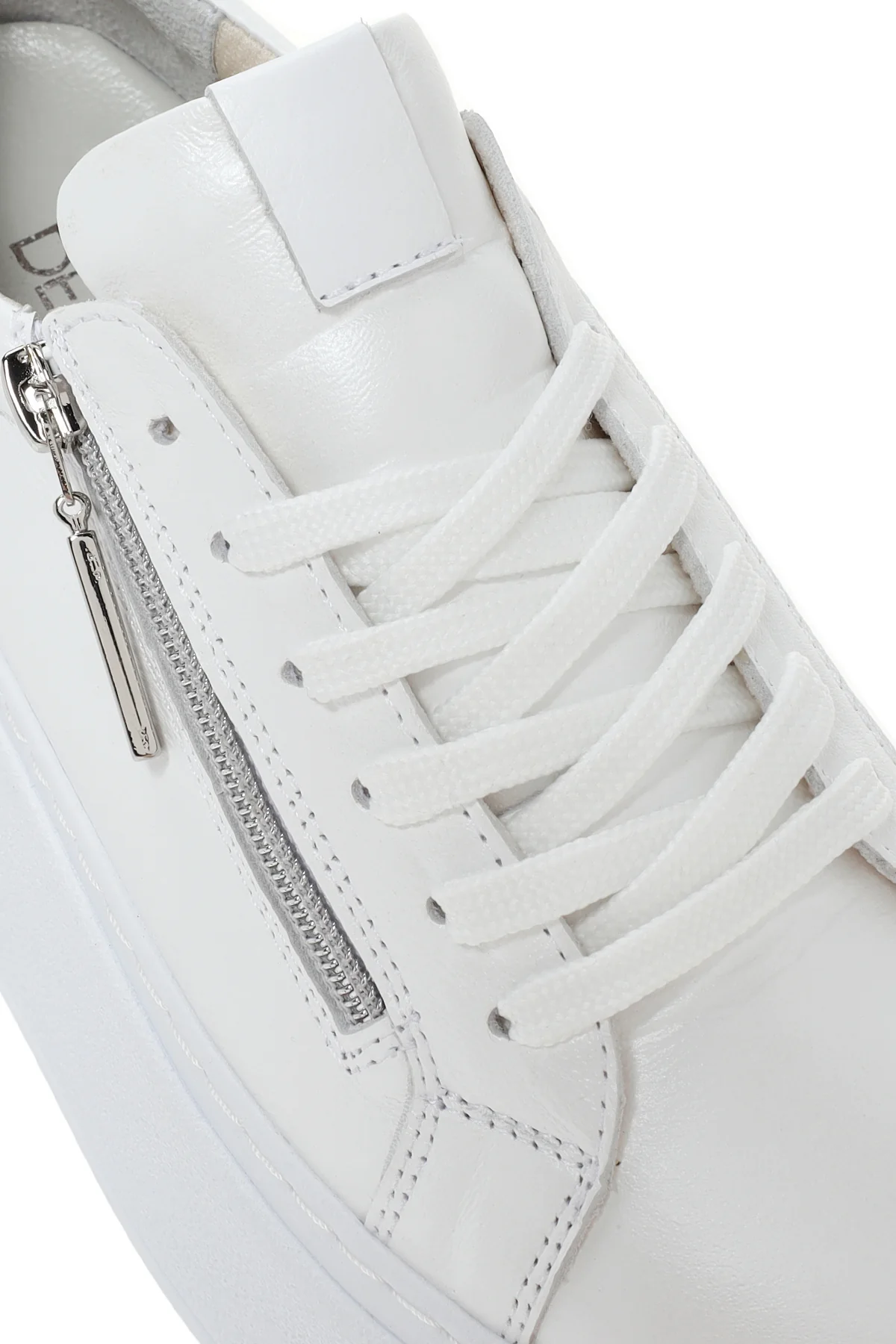 Kadın Beyaz Kalın Tabanlı Yandan Fermuarlı Deri Sneaker - Image 11