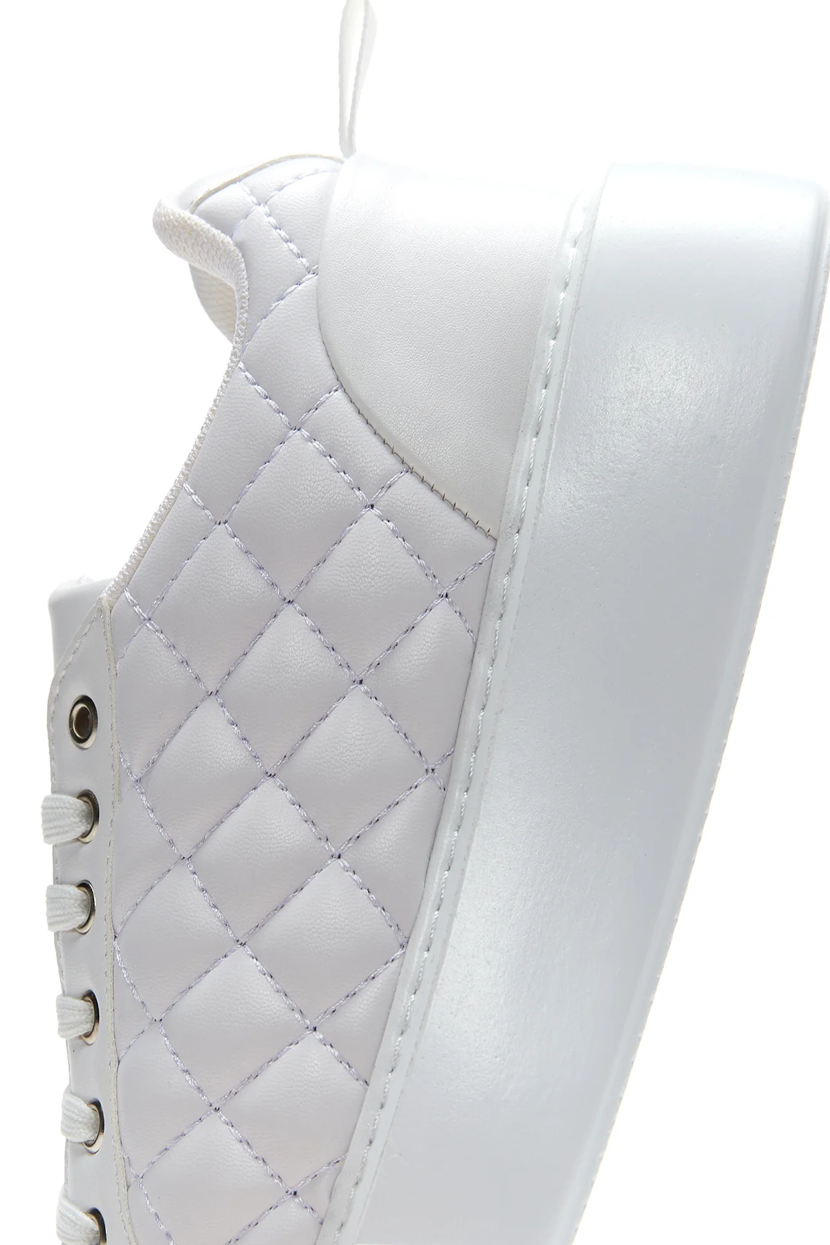 Kadın Beyaz Kapitone Kalın Tabanlı Sneaker - Image 8