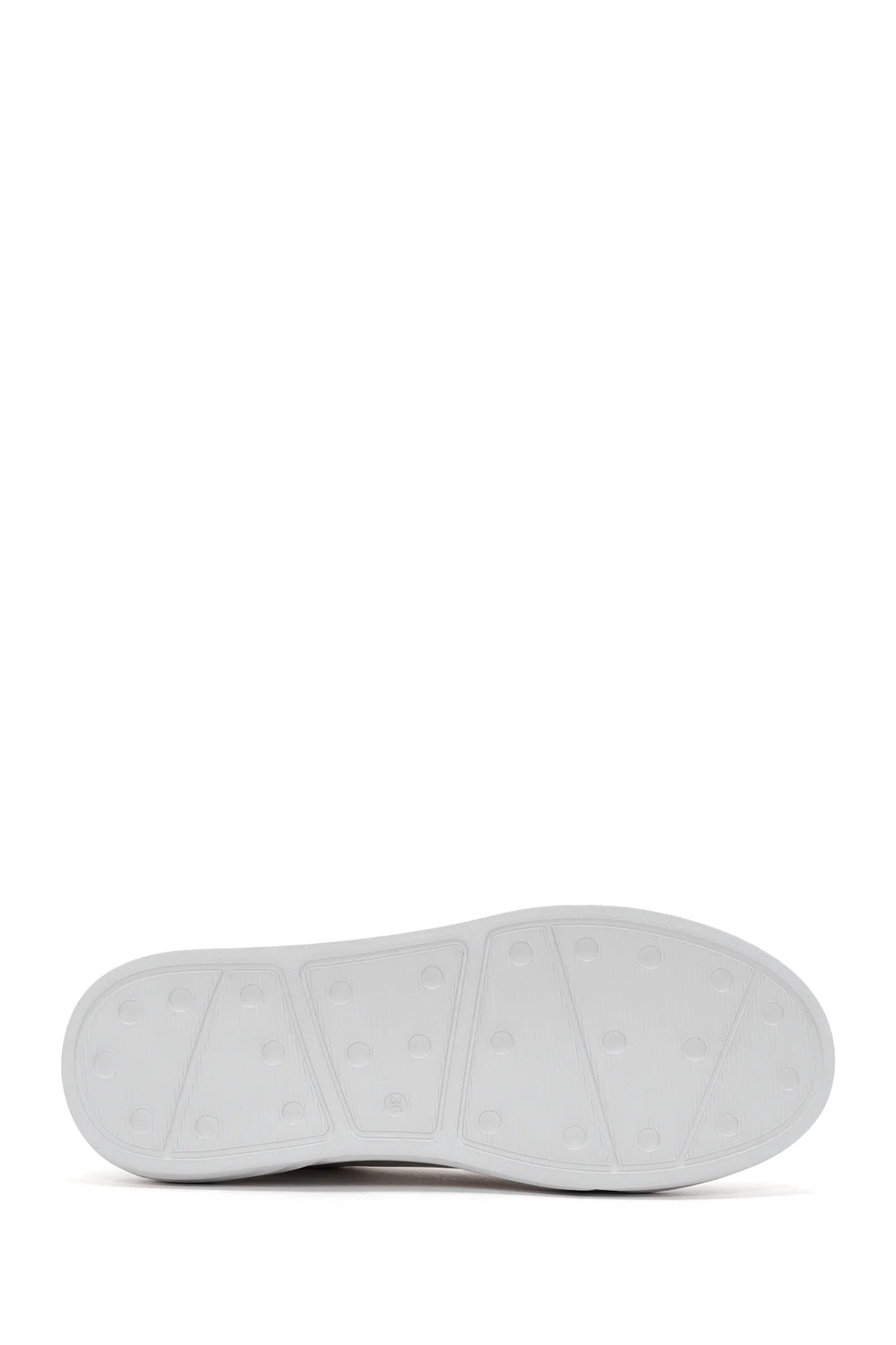 Kadın Beyaz Rugan Kalın Tabanlı Sneaker - Image 4