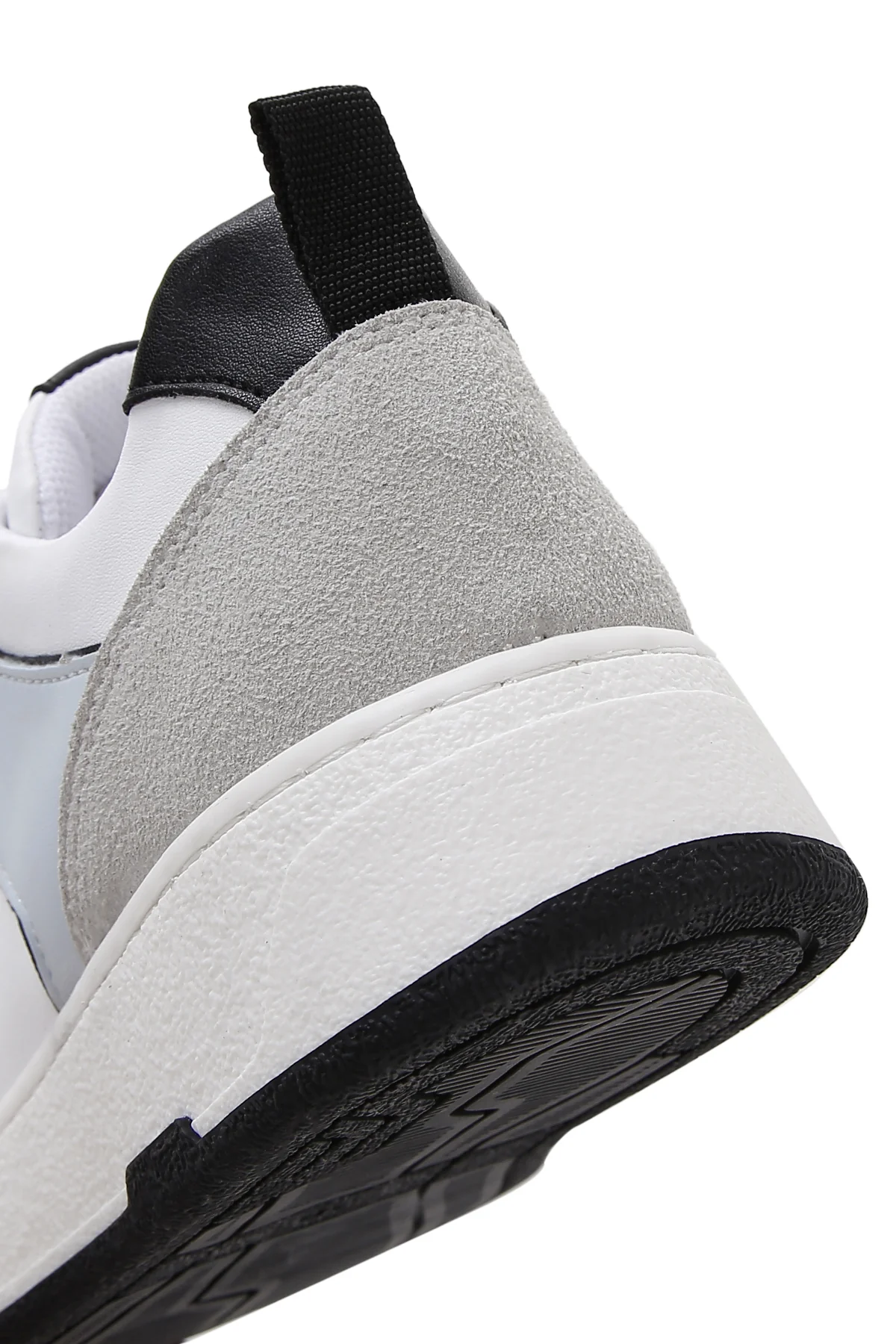 Kadın Beyaz Süet Detaylı Sneaker - Image 10