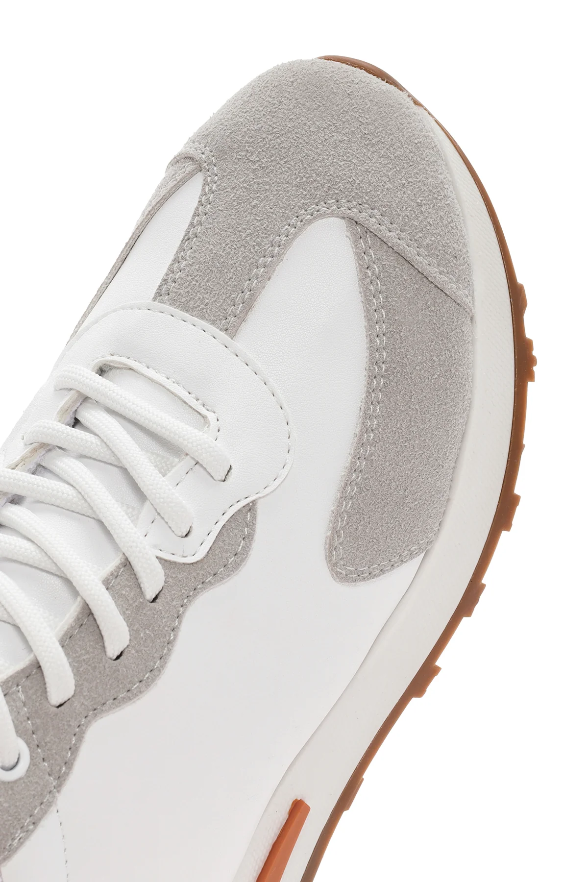 Kadın Beyaz Süet Sneaker - Image 11