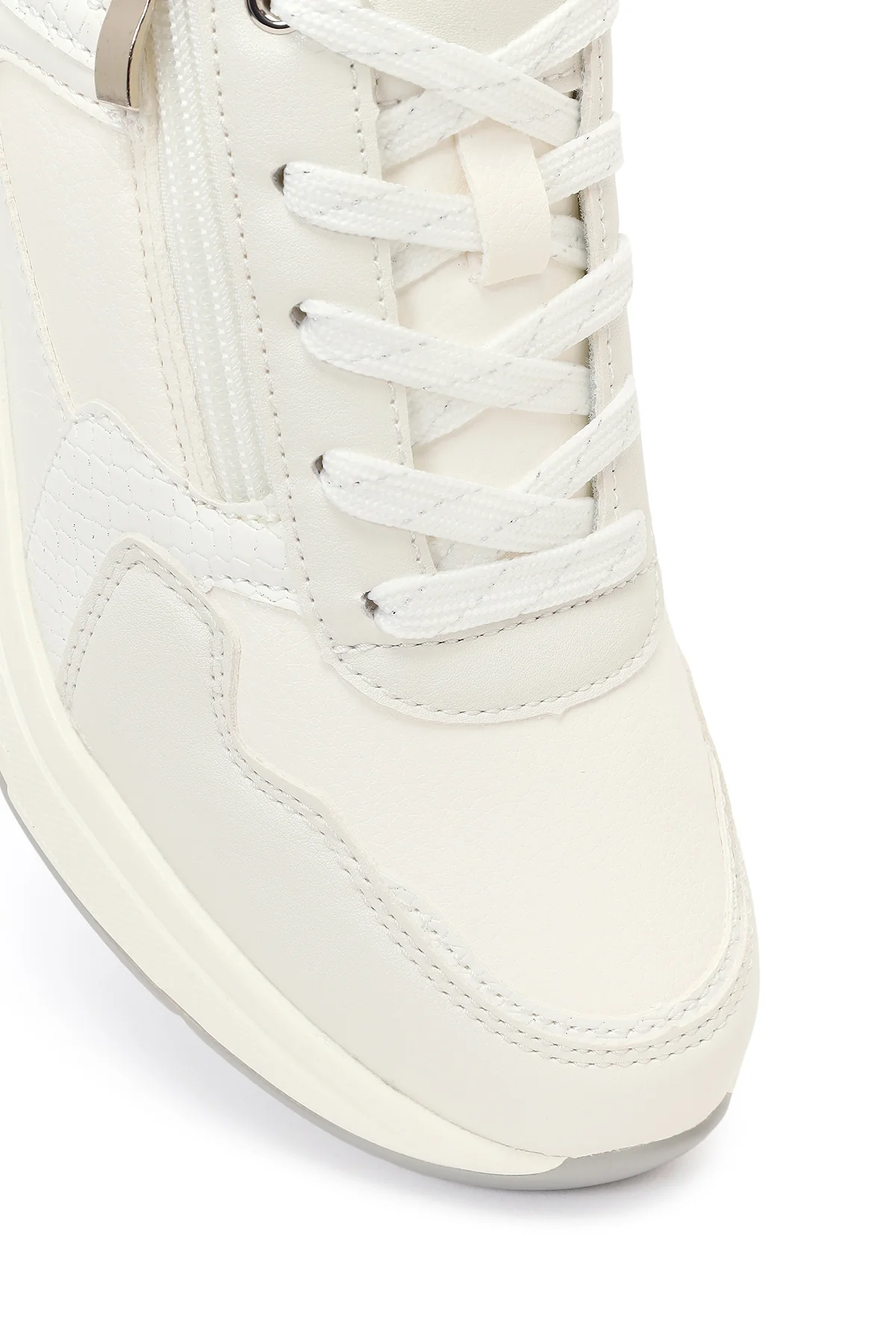 Kadın Beyaz Yandan Fermuarlı Bağcıklı Kalın Tabanlı Sneaker - Image 9