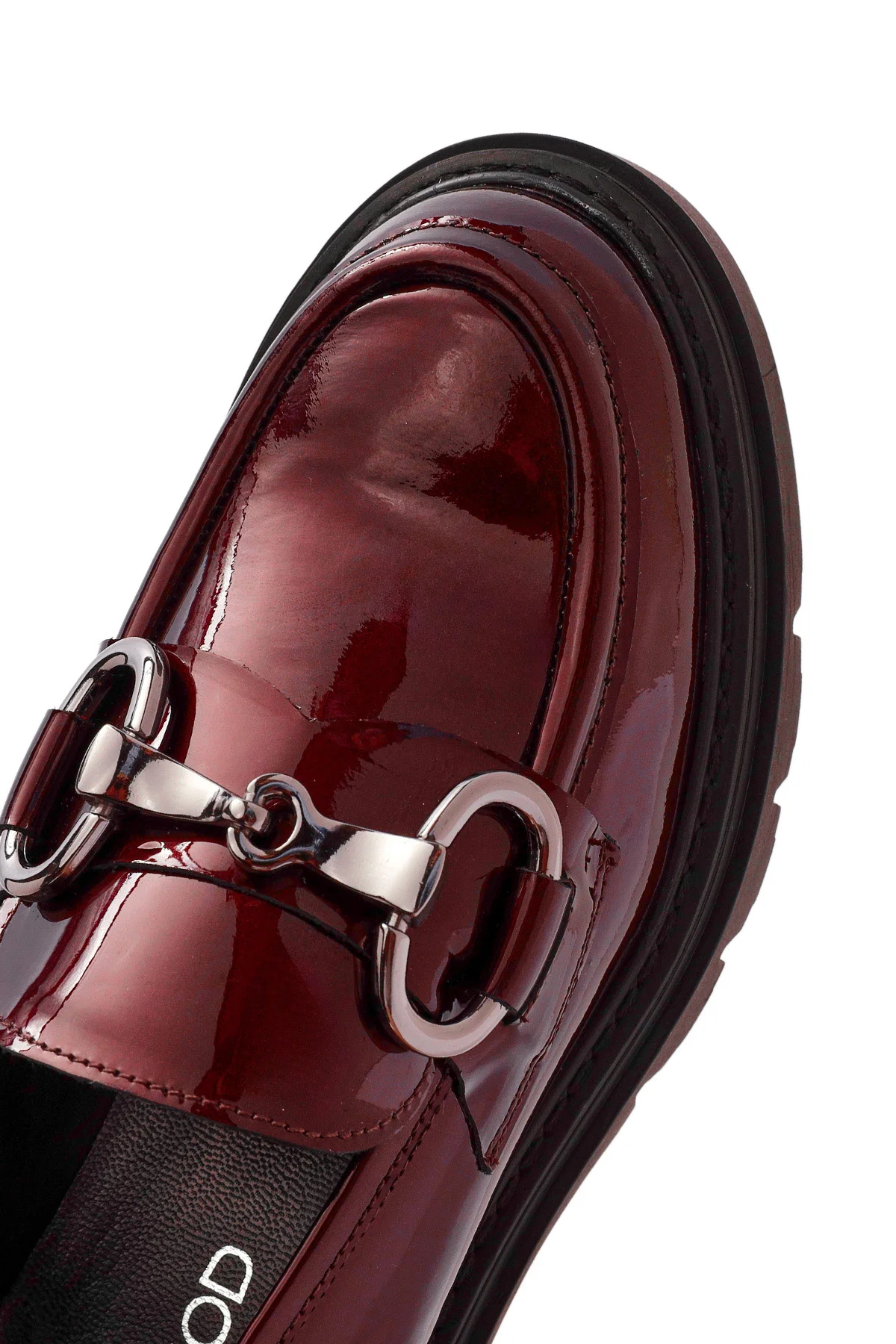 Kadın Bordo Toka Detaylı Rugan Deri Maskülen Loafer - Image 8