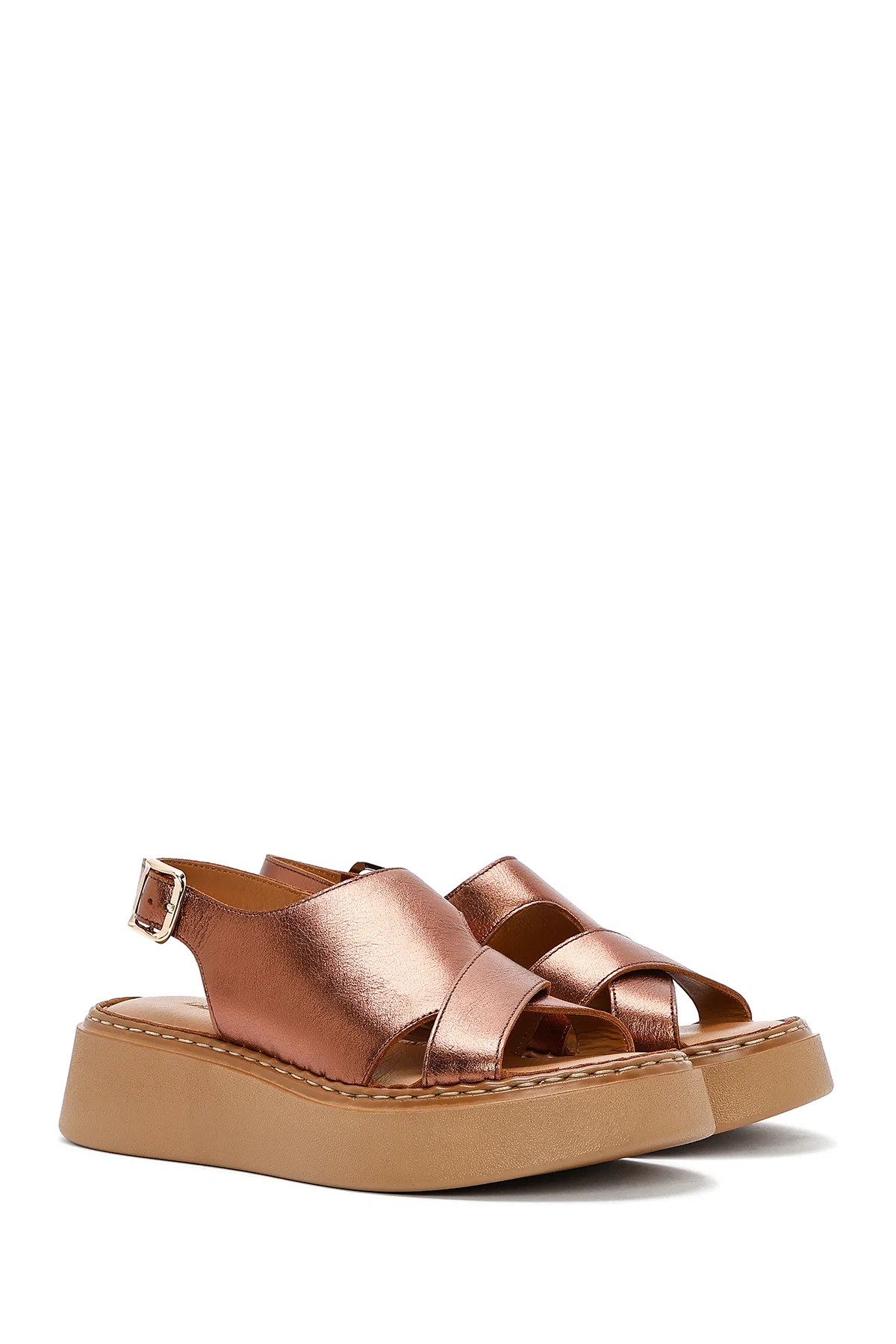 Kadın Bronz Kalın Tabanlı Metalik Deri Comfort Sandalet - Image 3