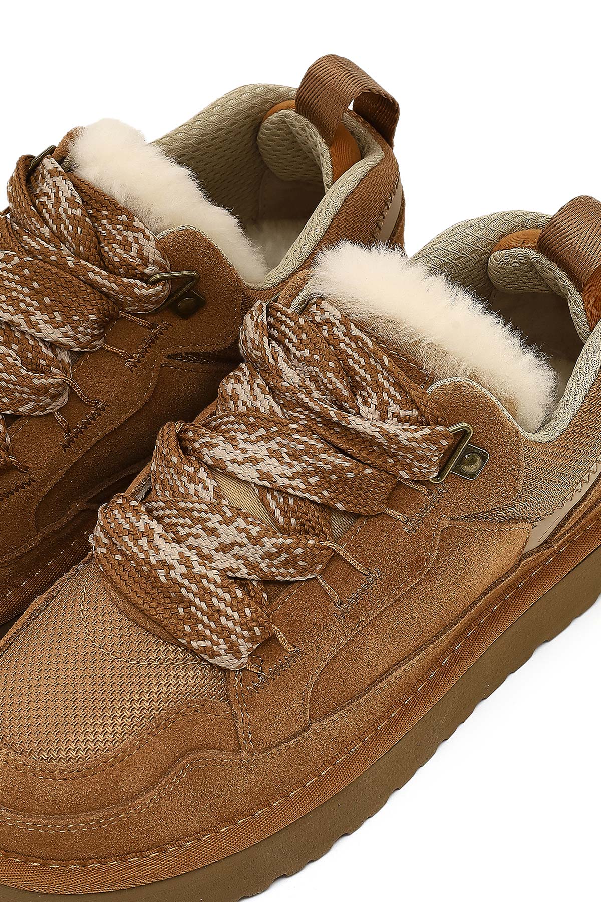 Kadın Camel Bağcıklı Kalın Tabanlı Tüylü Süet Deri Teddy Sneaker - Image 10