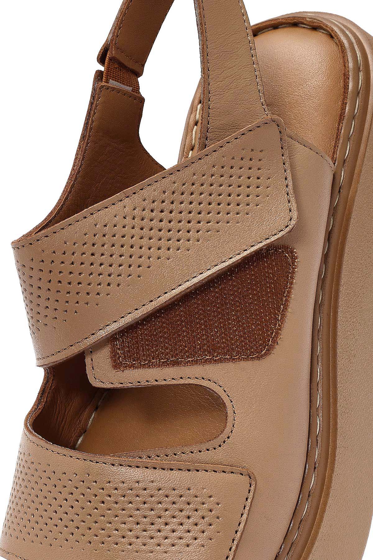 Kadın Camel Bantlı Kalın Tabanlı Deri Comfort Sandalet - Image 11