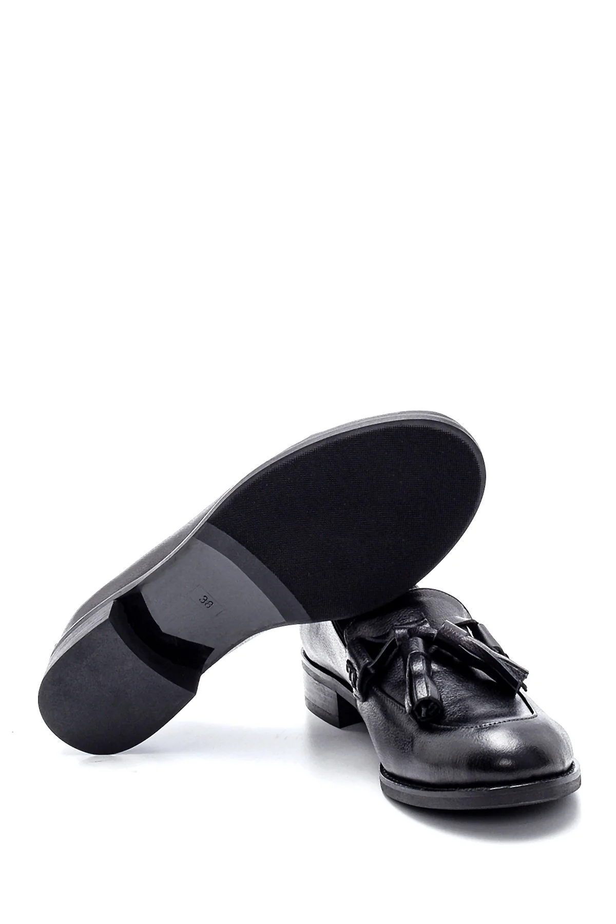 Kadın Deri Püskül Detaylı Loafer - Image 4