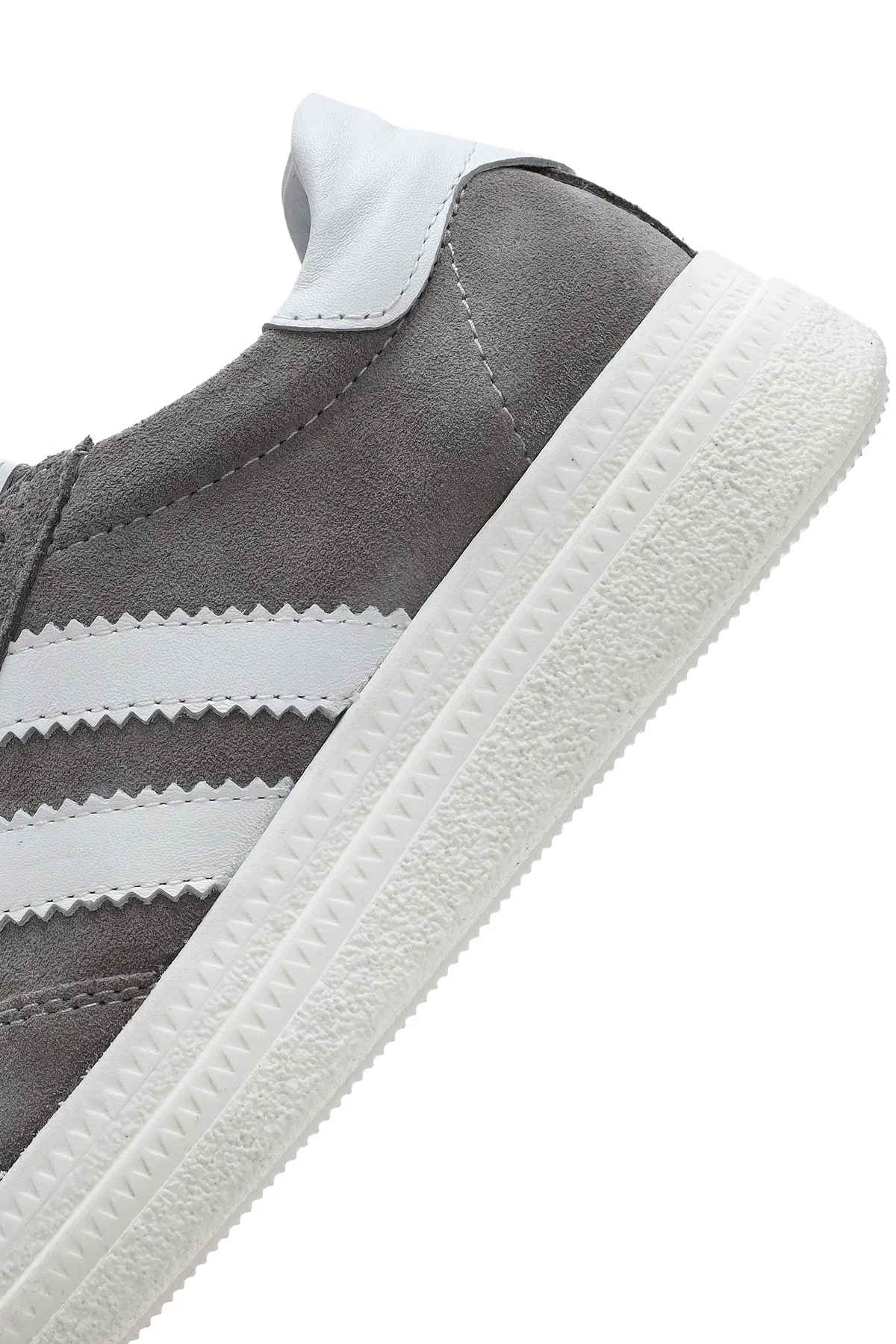 Kadın Gri Bağcıklı Kalın Tabanlı Süet Deri Sneaker - Image 8