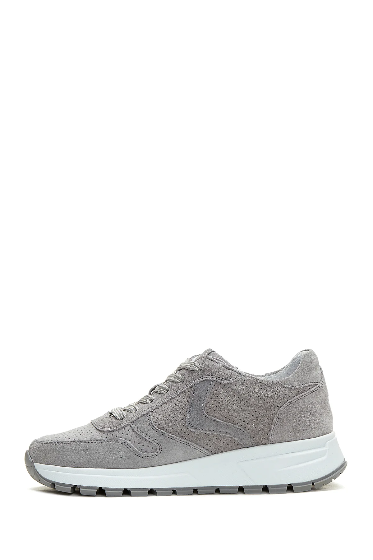 Kadın Gri Bağcıklı Süet Deri Sneaker - Image 2