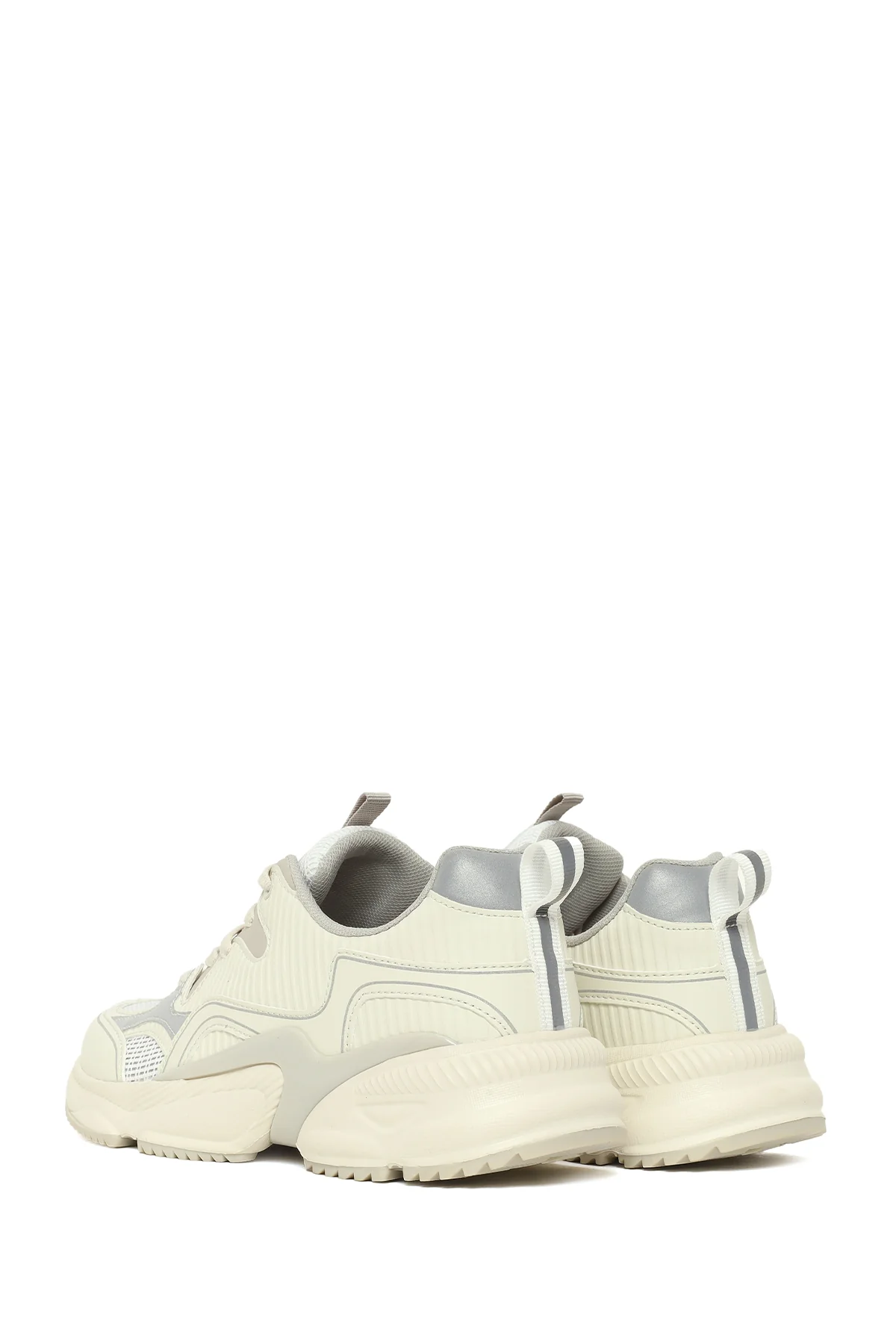 Kadın Gri Kalın Tabanlı Bağcıklı Sneaker - Image 6