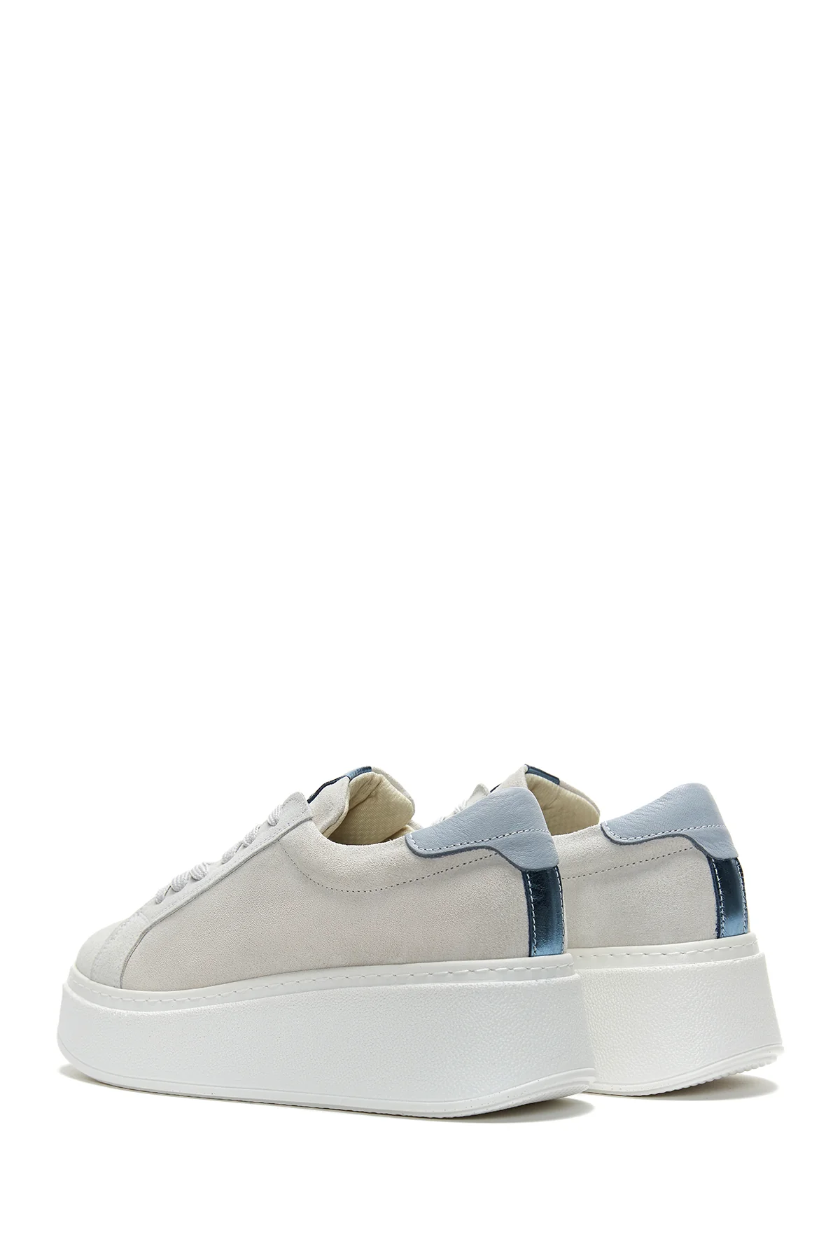 Kadın Gri Süet Deri Kalın Tabanlı Sneaker - Image 5