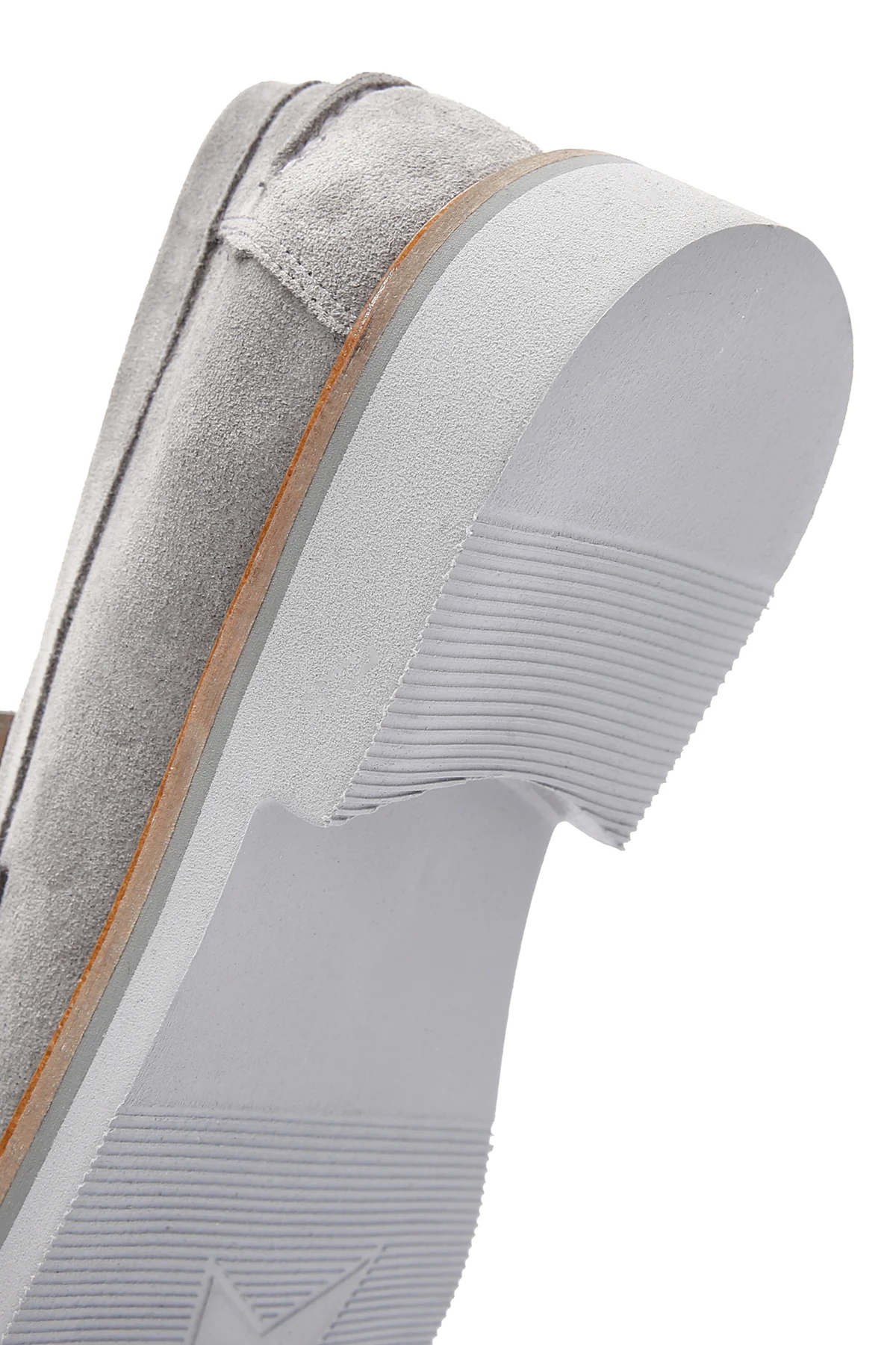 Kadın Gri Süet Deri Maskülen Loafer - Image 8