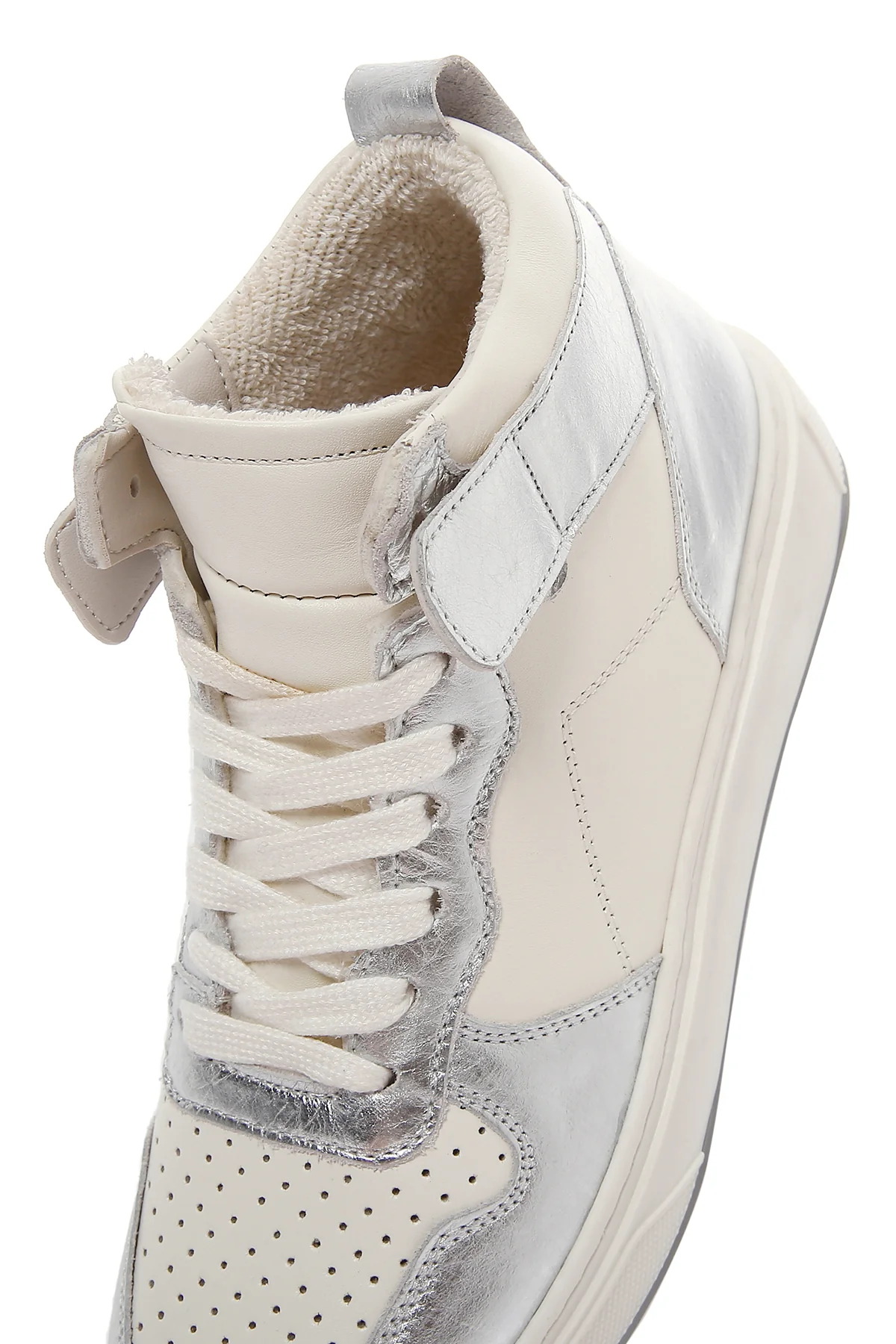 Kadın Gümüş Deri Bilekli Sneaker - Image 10