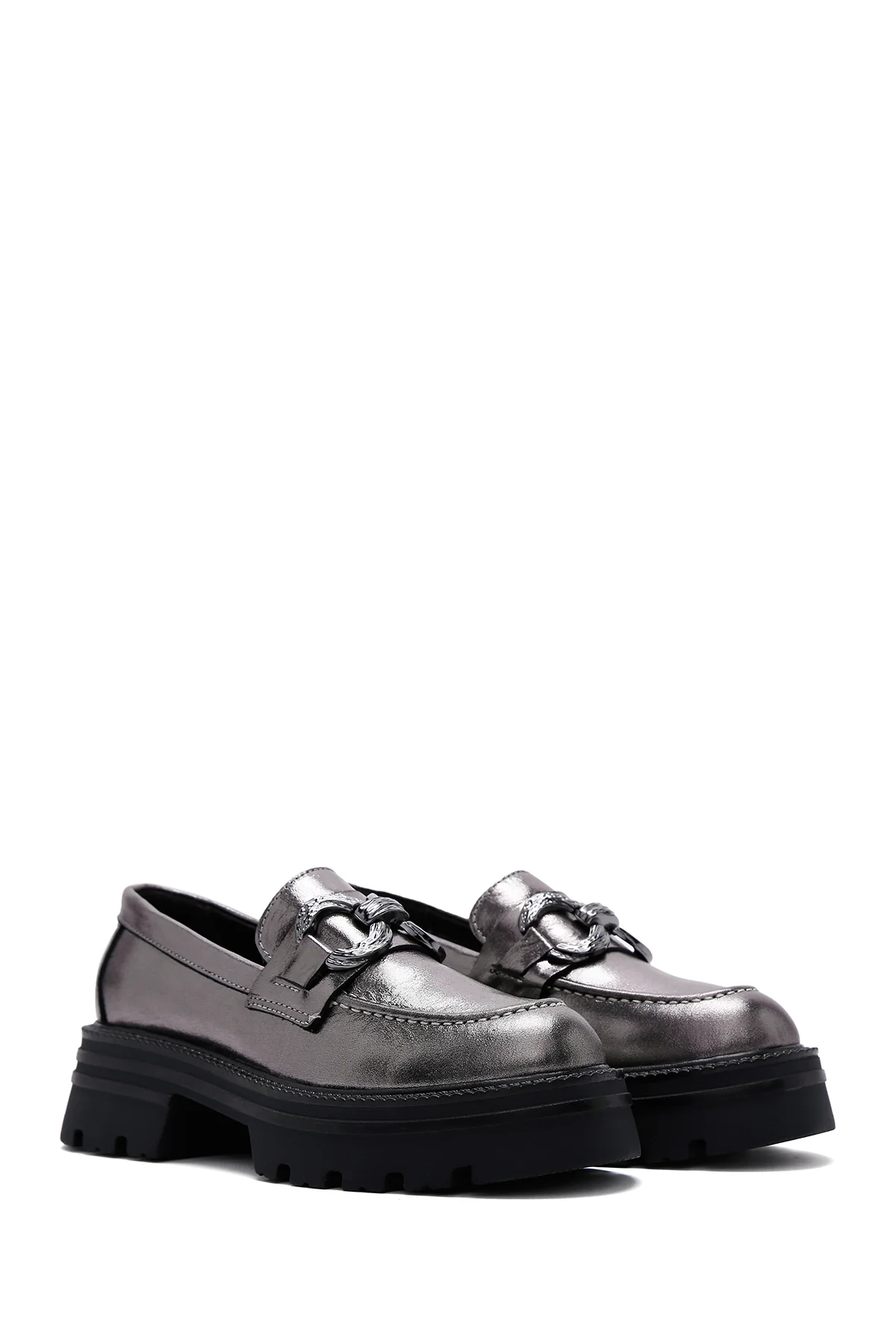 Kadın Gümüş Deri Tokalı Casual Loafer - Image 4
