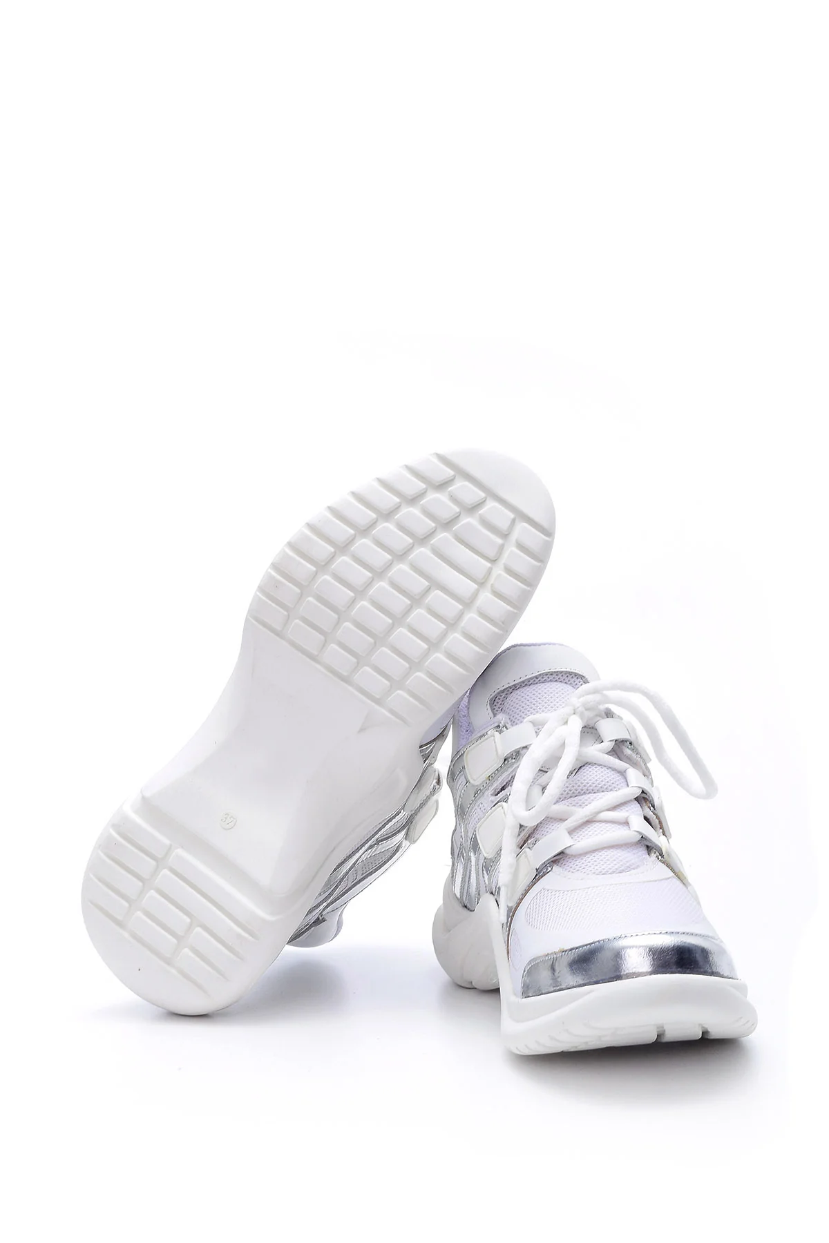 Kadın Gümüş Detaylı Sneaker - Image 4