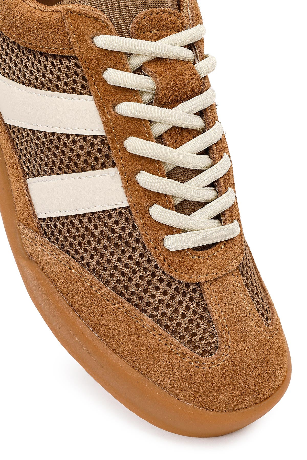 Kadın Kahverengi Bağcıklı Deri Sneaker - Image 10