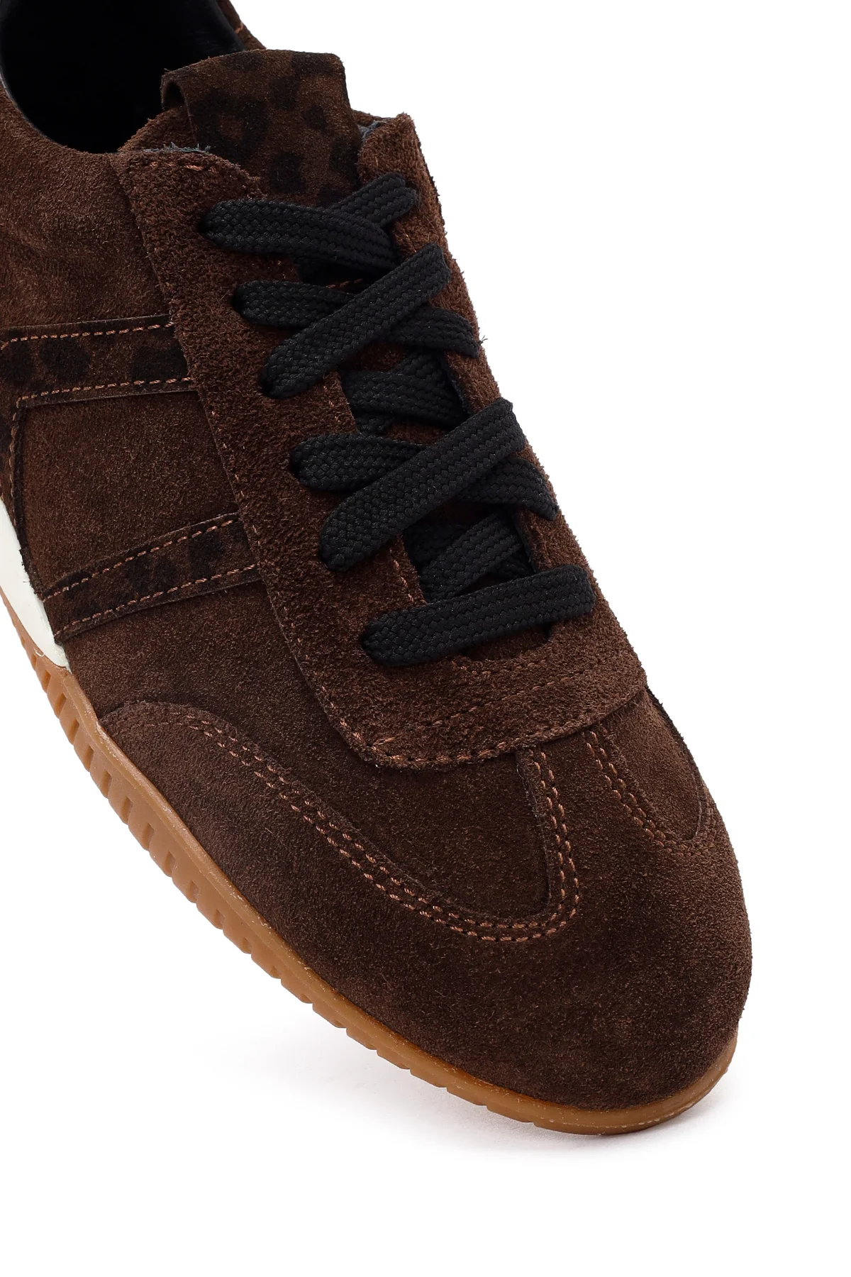 Kadın Kahverengi Bağcıklı Süet Deri Sneaker - Image 9