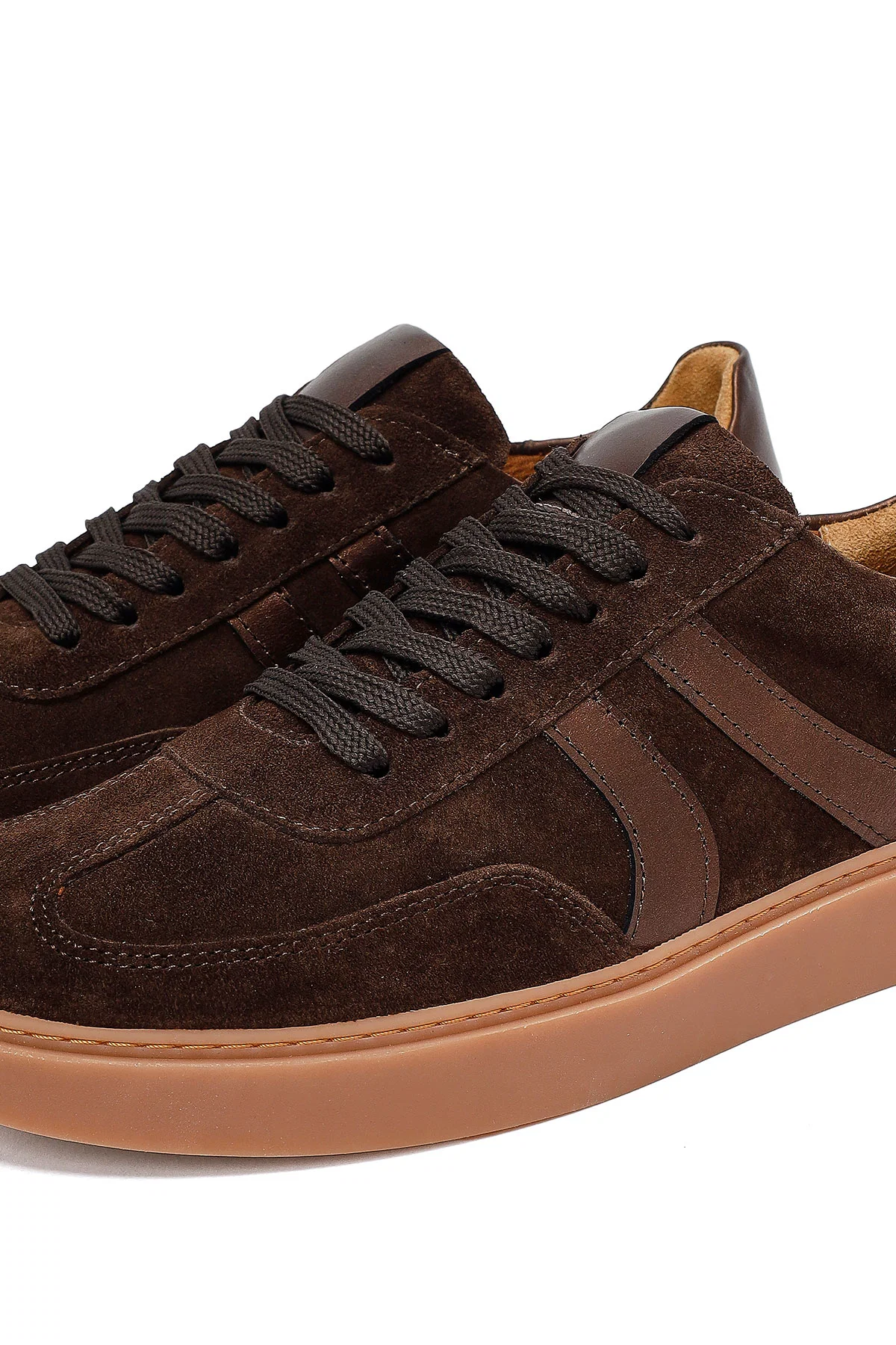 Kadın Kahverengi Bağcıklı Süet Deri Sneaker - Image 10